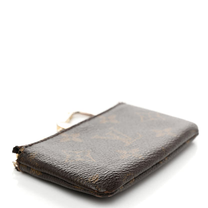 Louis Vuitton Monogram Key Pouch 4 of 8