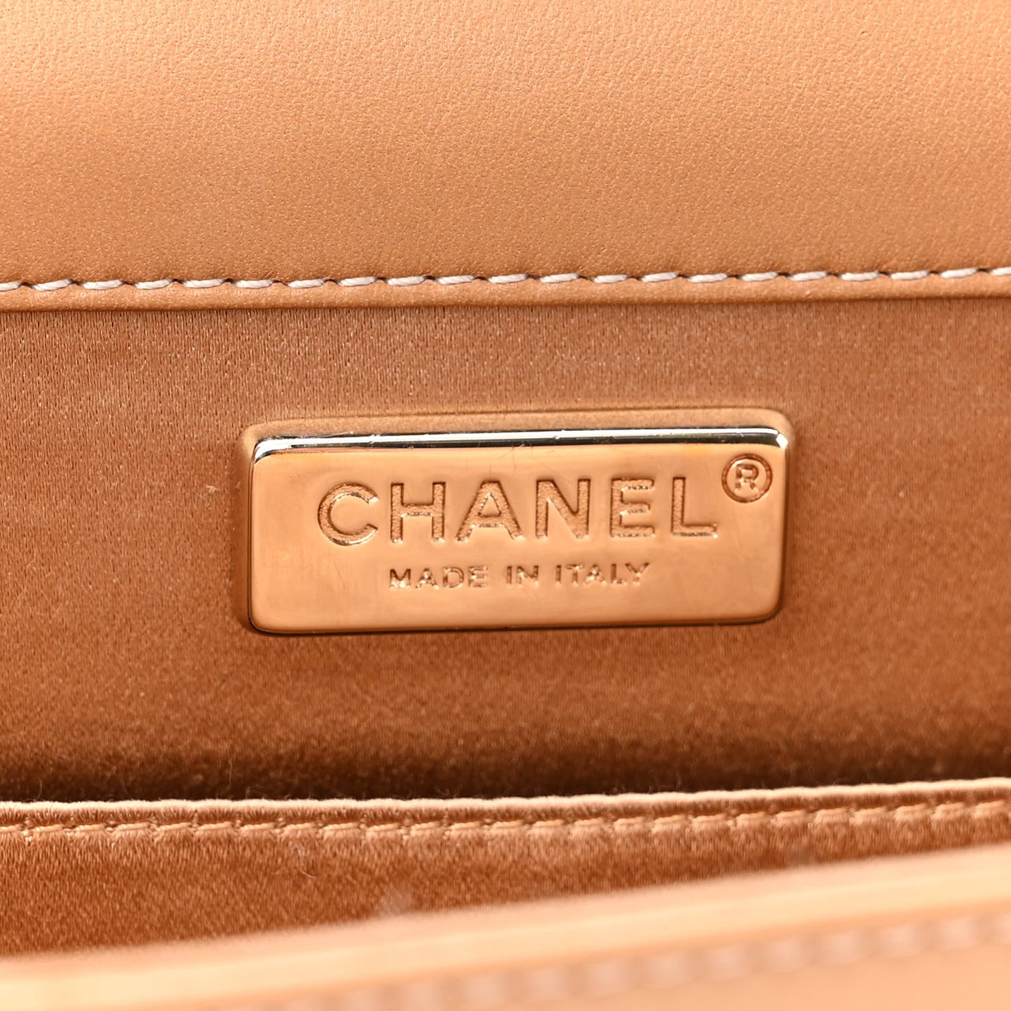 Lambskin CC Stitch Wallet On Chain WOC Beige White