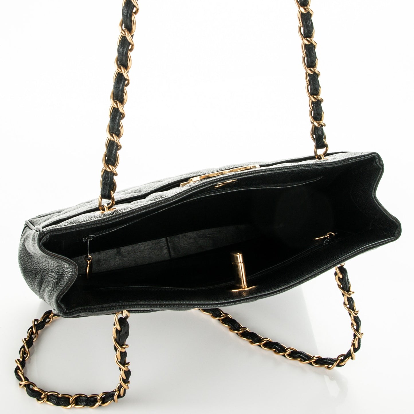 Caviar Quilted CC Shoulder Bag Black