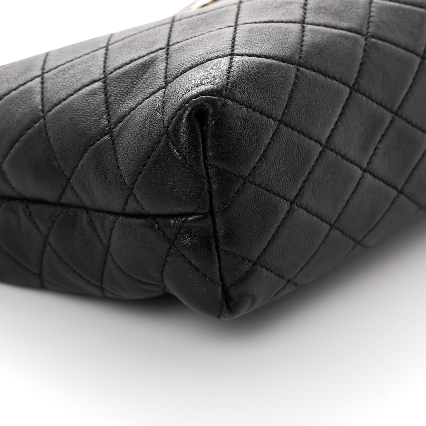 Lambskin Quilted Gaby Cosmetic Pouch Black