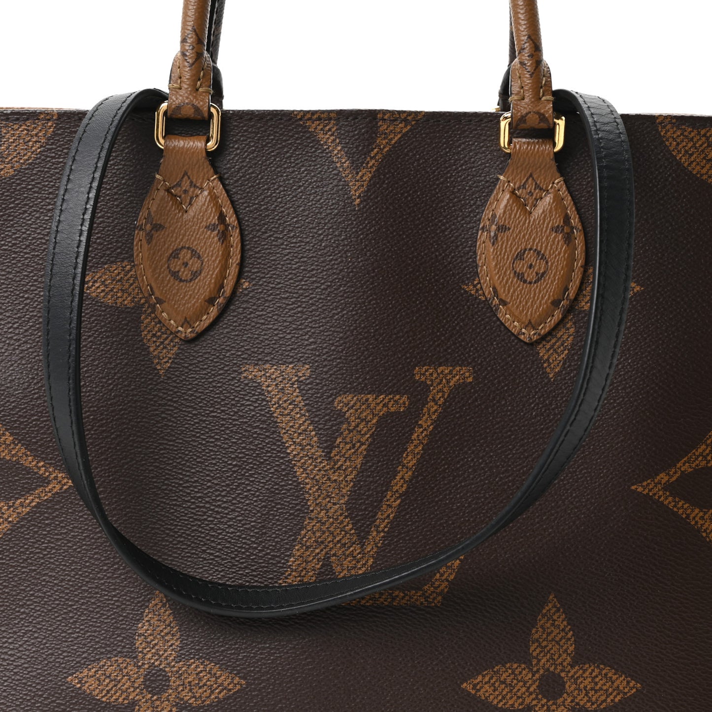 Reverse Monogram Giant Onthego MM