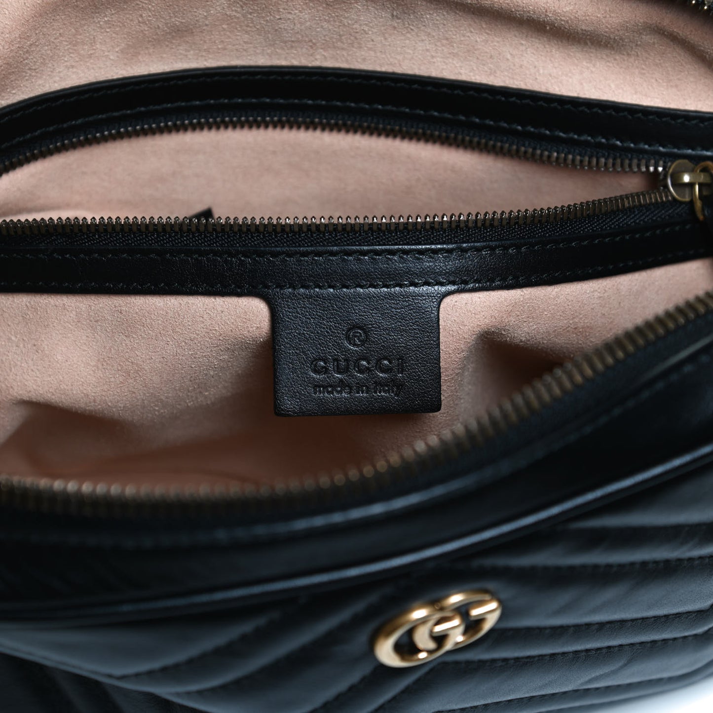 Calfskin Matelasse Mens GG Marmont Belt Bag 80 32 Black