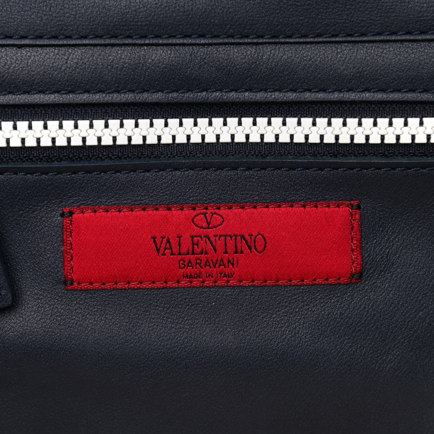 Valentino Garavani Vitello Colorblock Small Free Rockstud Tote Marine Optic White 7 of 11