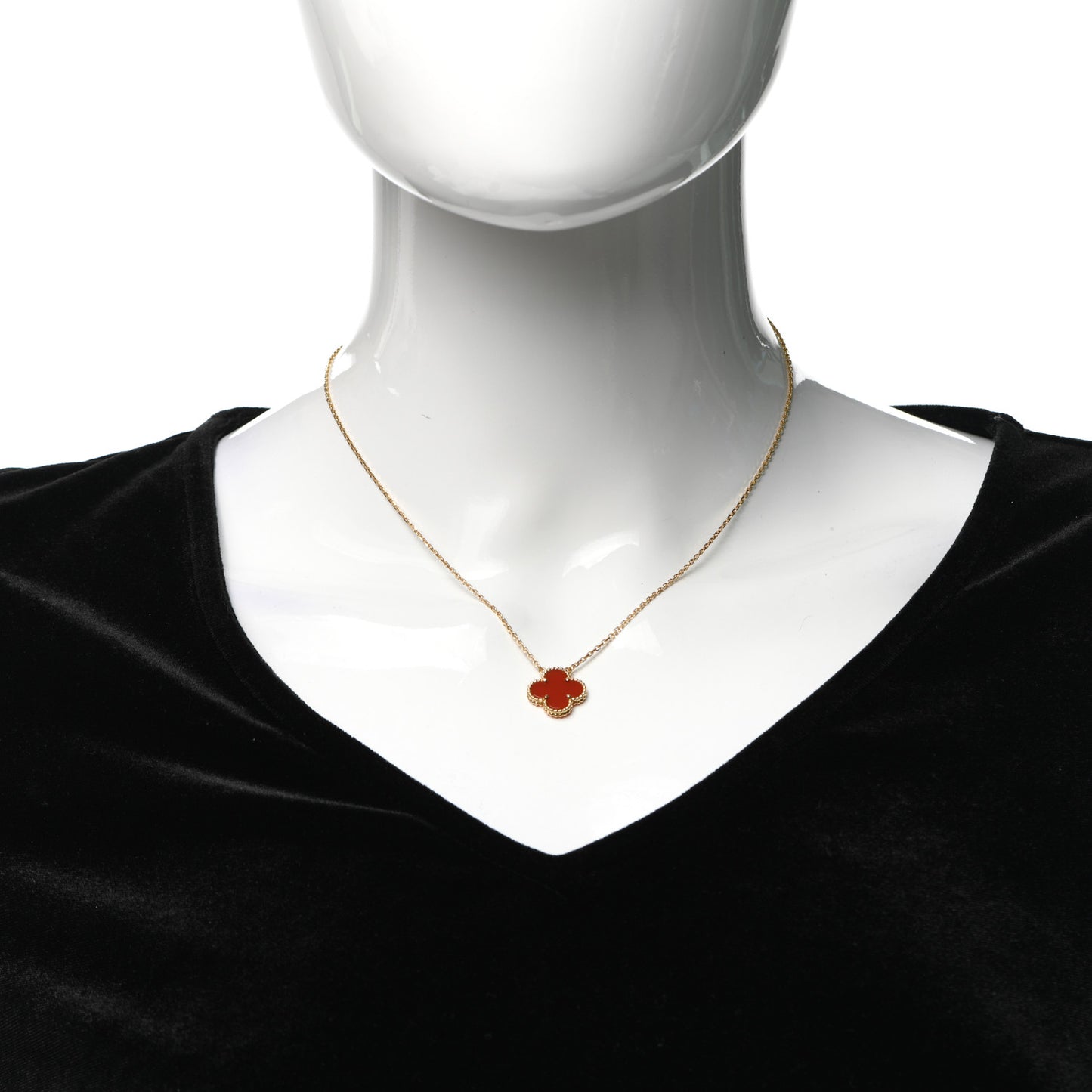 18K Yellow Gold Carnelian Vintage Alhambra Pendant Necklace