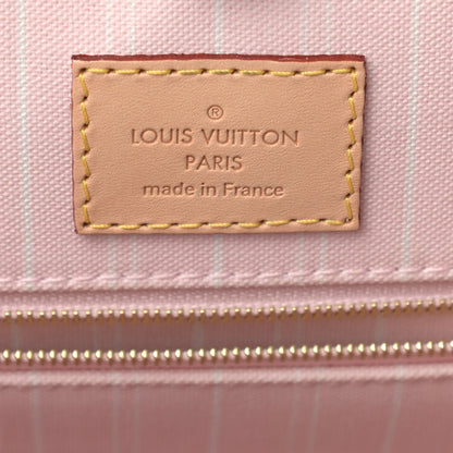 Louis Vuitton Monogram Giant By The Pool Hawaii Onthego GM Light Pink 6 of 12