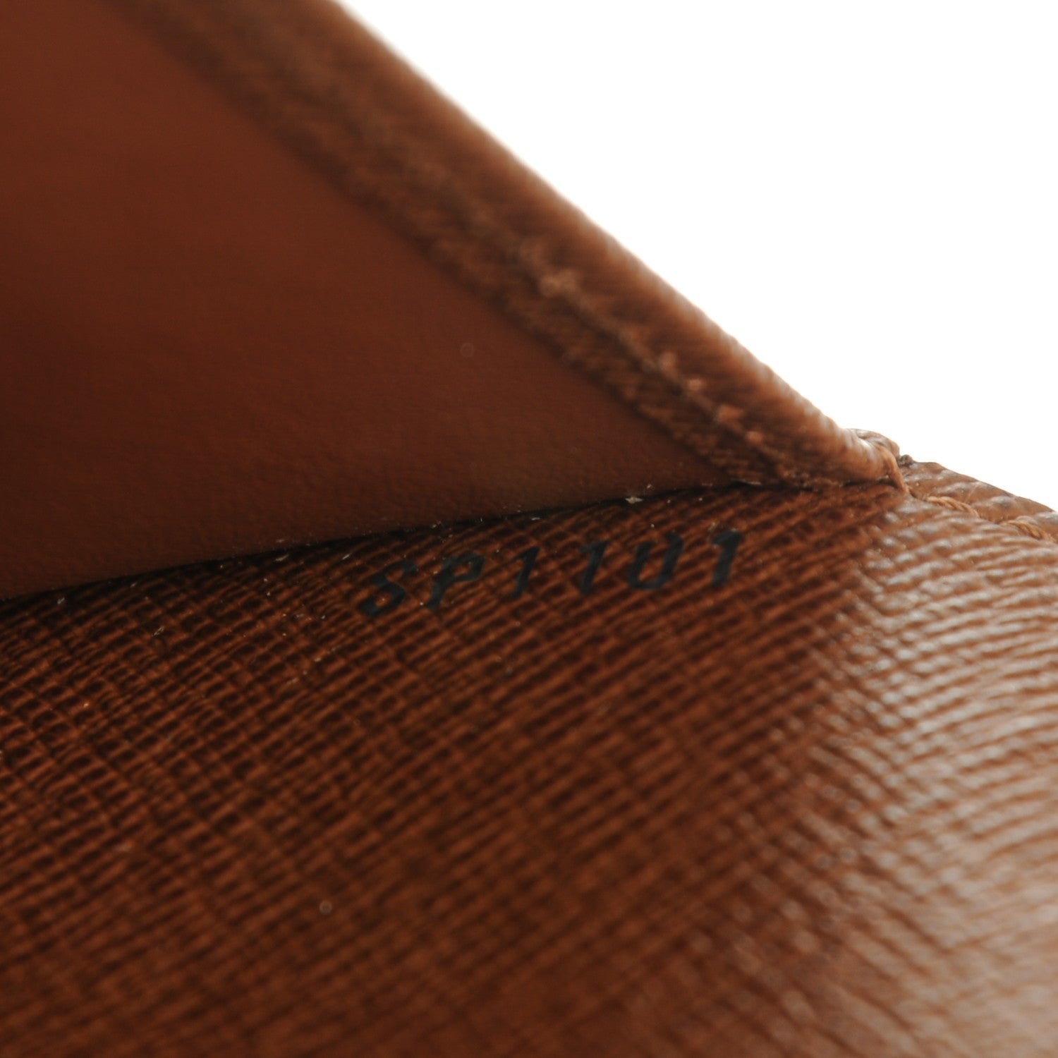 Louis Vuitton Monogram Medium Ring Agenda Cover 7 of 8