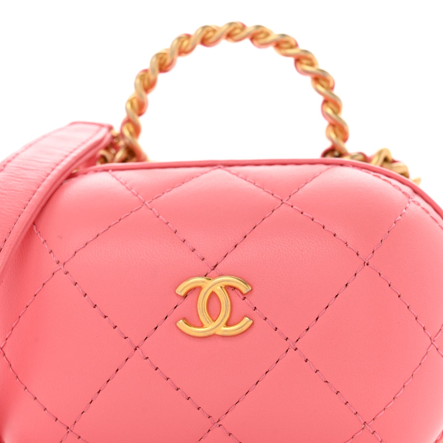 Lambskin Quilted CC Bubble Vanity Case With Chain Pink