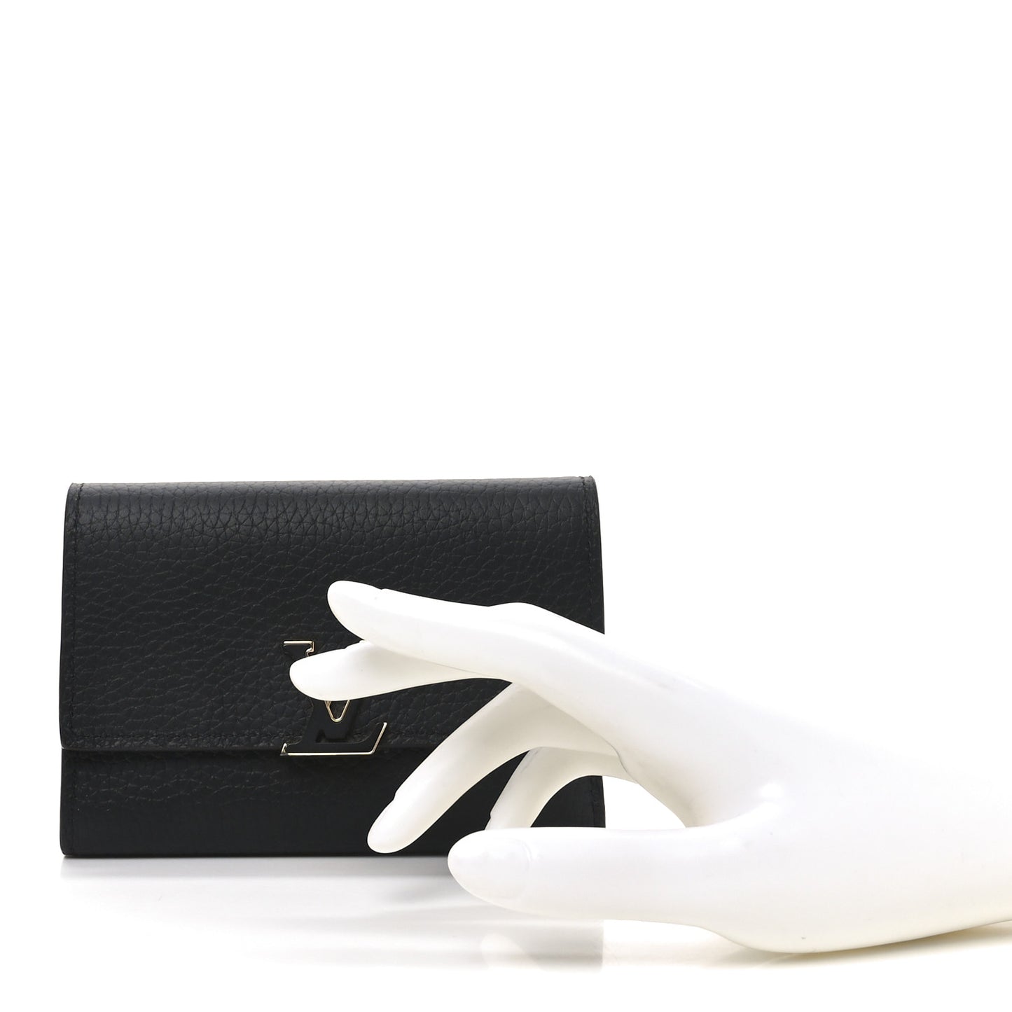 Taurillon Capucines Compact Wallet Black