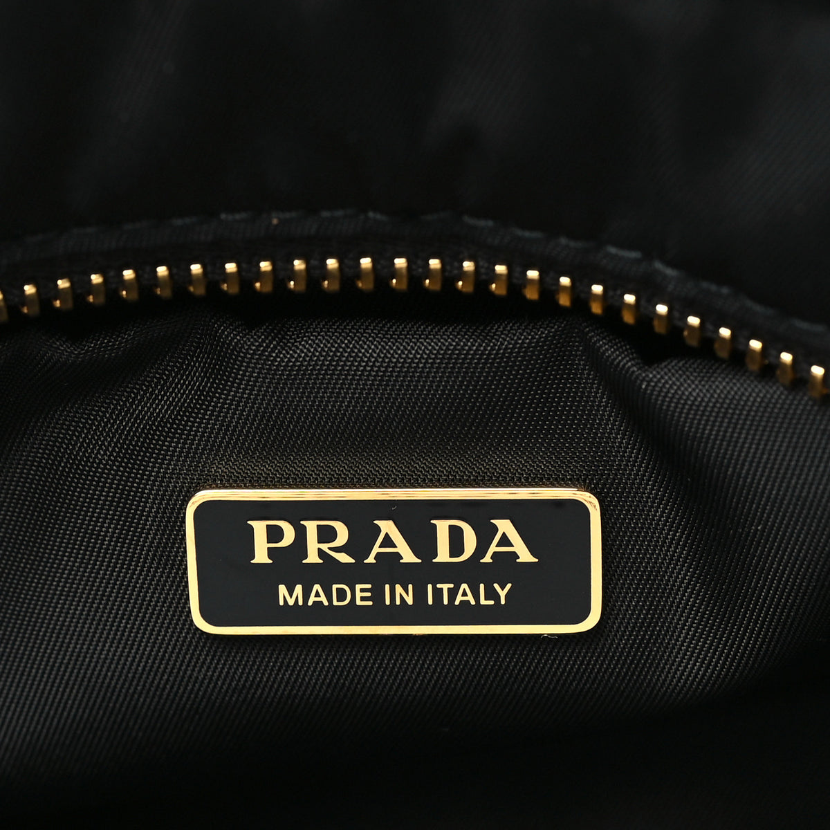 Re-Nylon Medium Explore Shoulder Bag Black