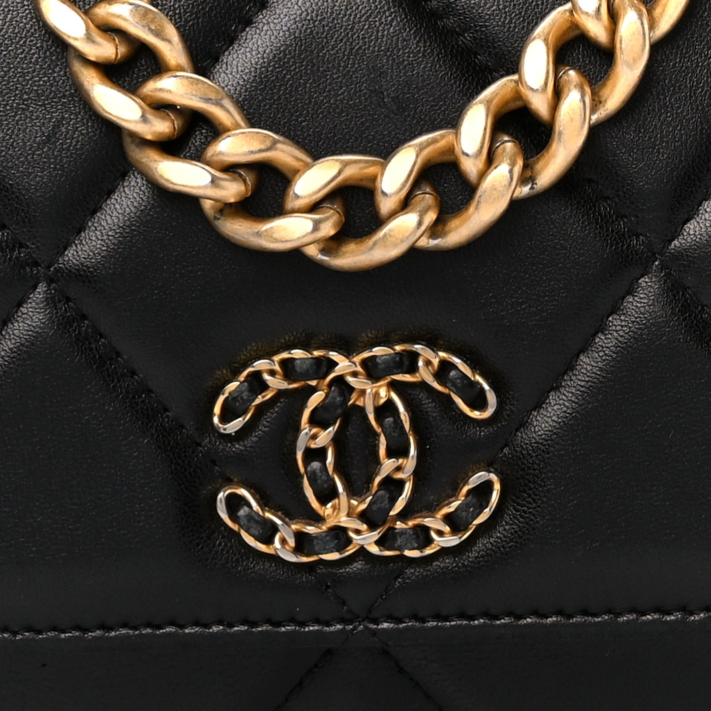 Lambskin Quilted Chanel 19 Wallet On Chain WOC Black