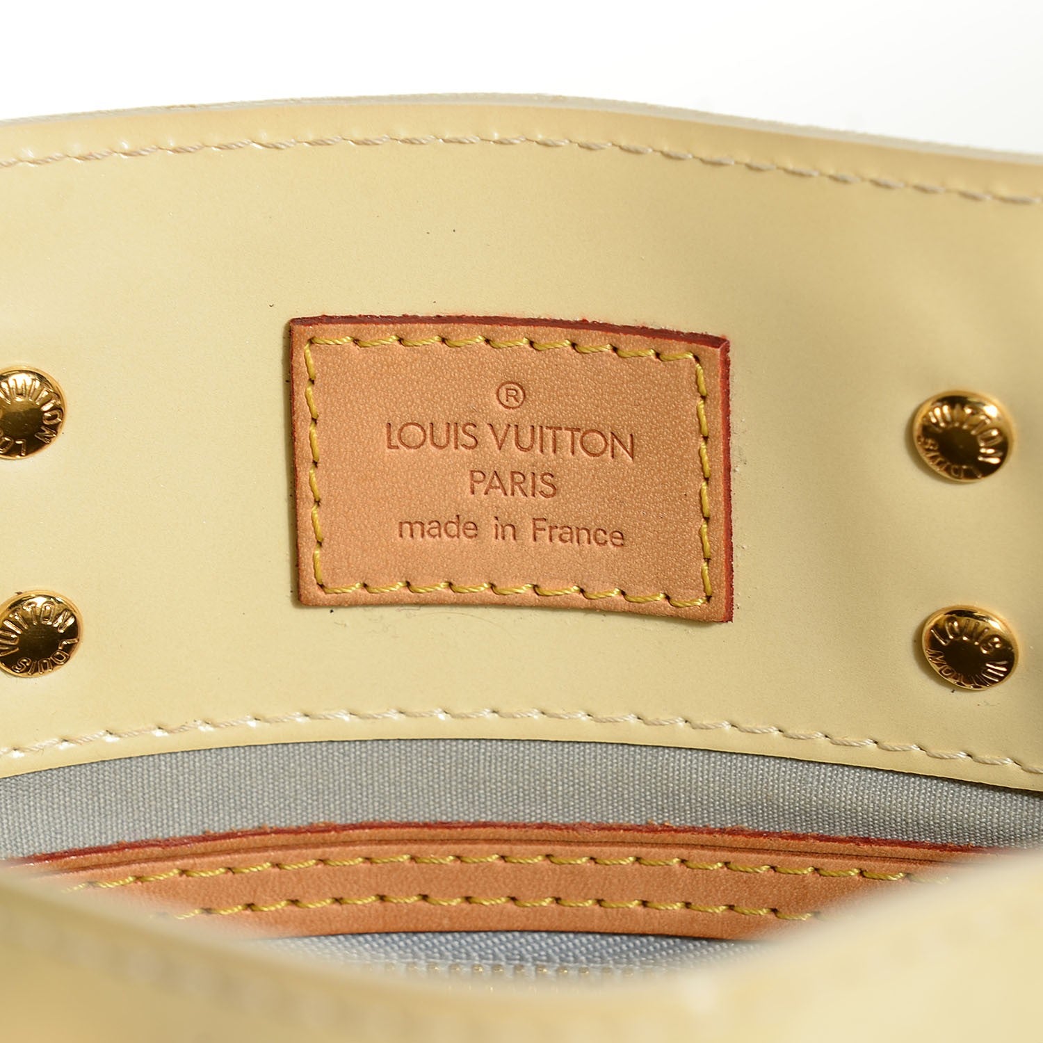 Louis Vuitton Vernis Reade PM Perle 6 of 7