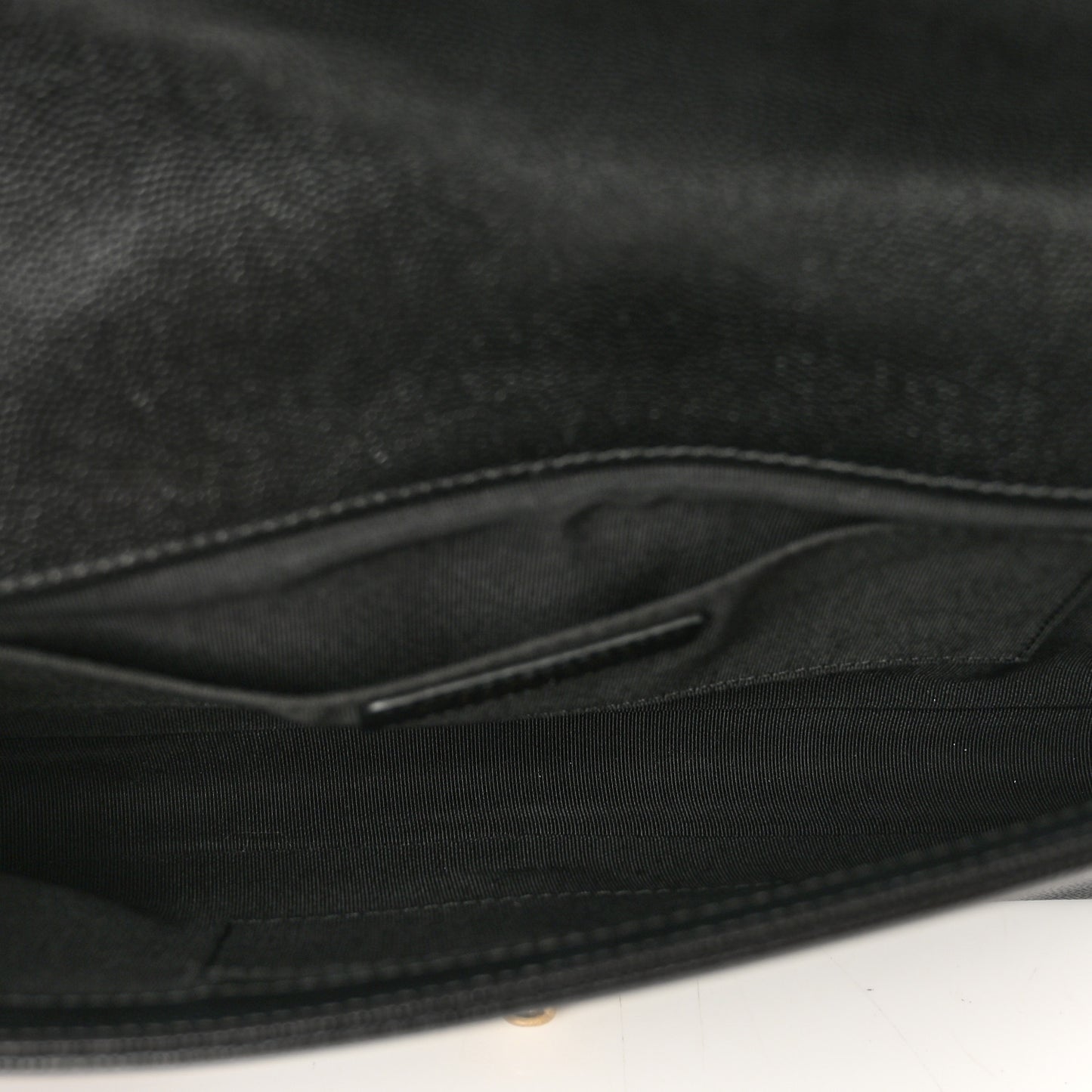 Caviar Quilted Boy Clutch With Removable Chain Black