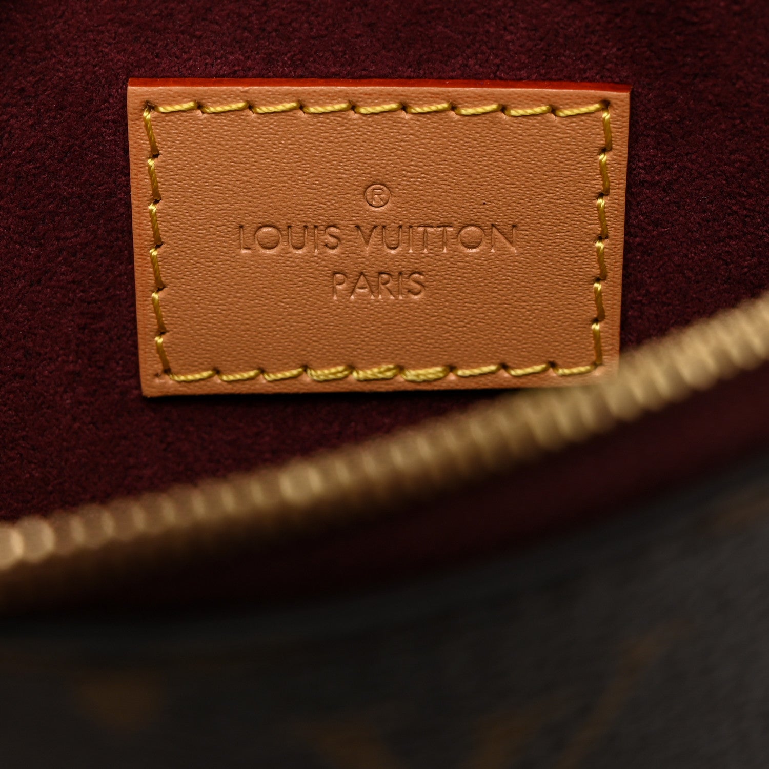 Louis Vuitton Monogram Carryall PM Pochette 6 of 6