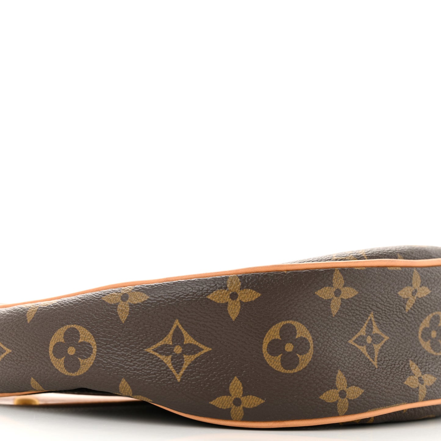 Monogram Loop