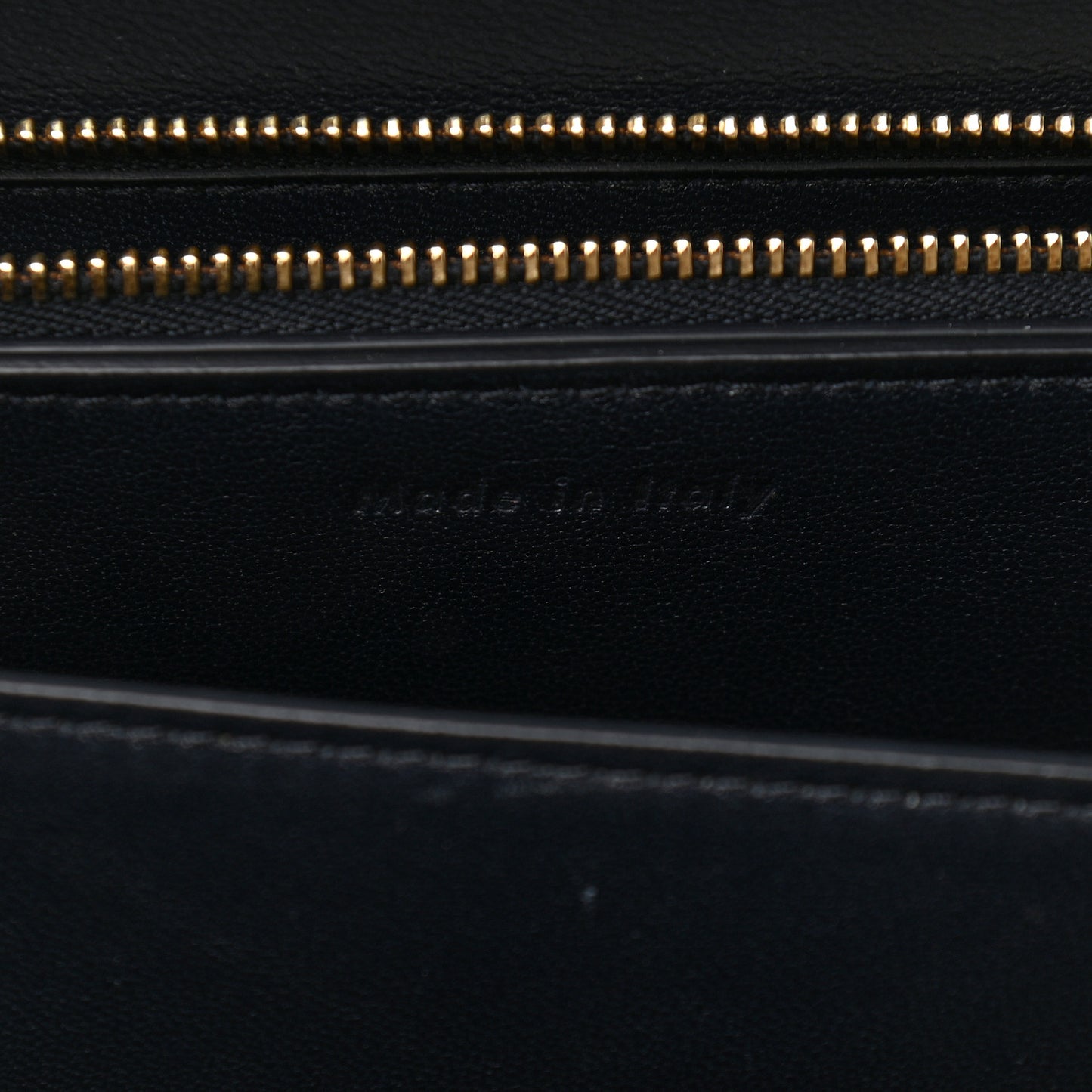 Box Calfskin Medium Classic Box Flap Bag Navy