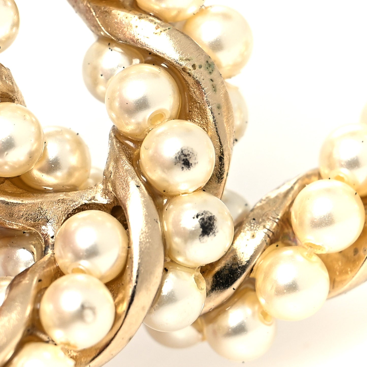 Pearl Twisted CC Brooch Gold