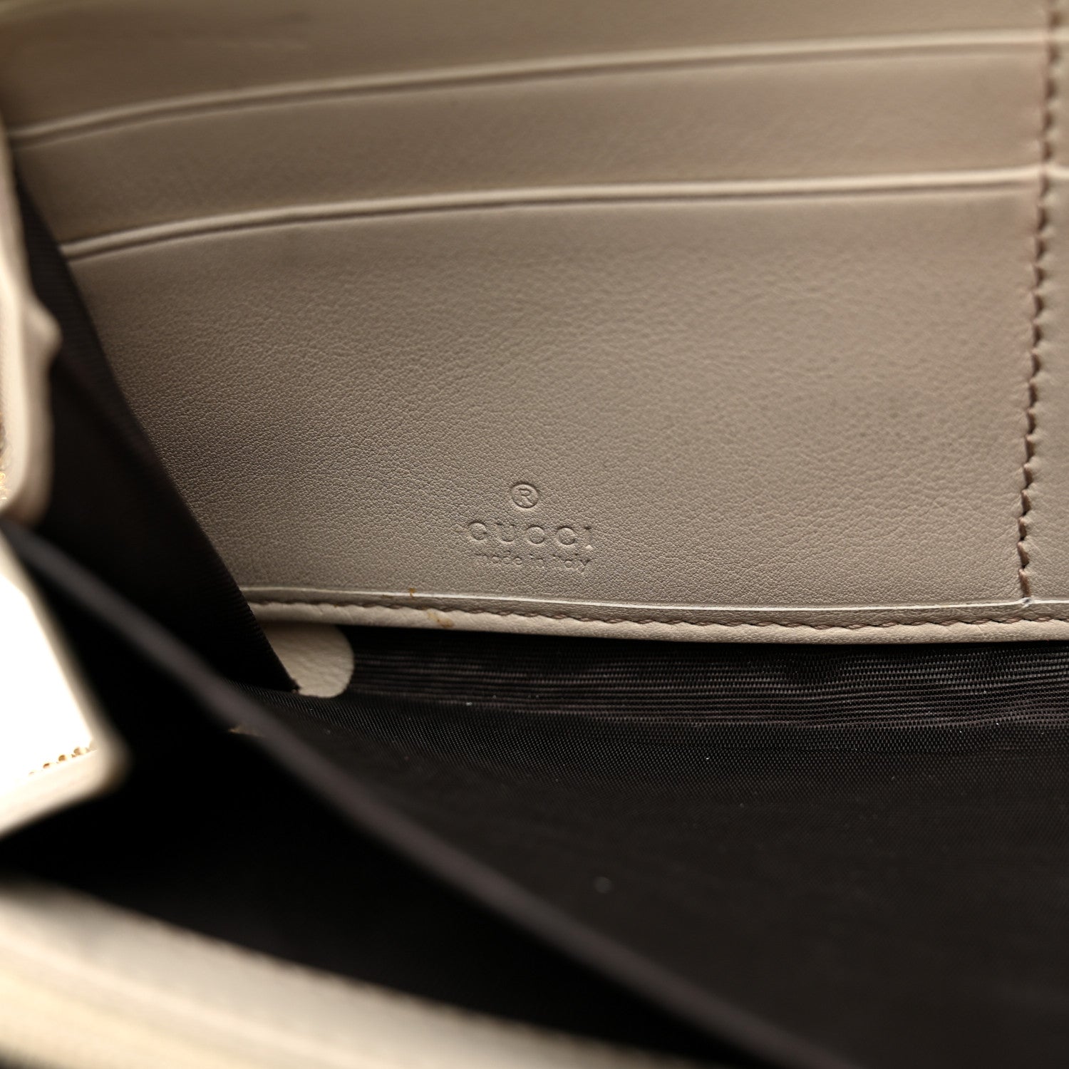 Gucci Microguccissima Nice Zip Around Wallet Off White 6 of 12