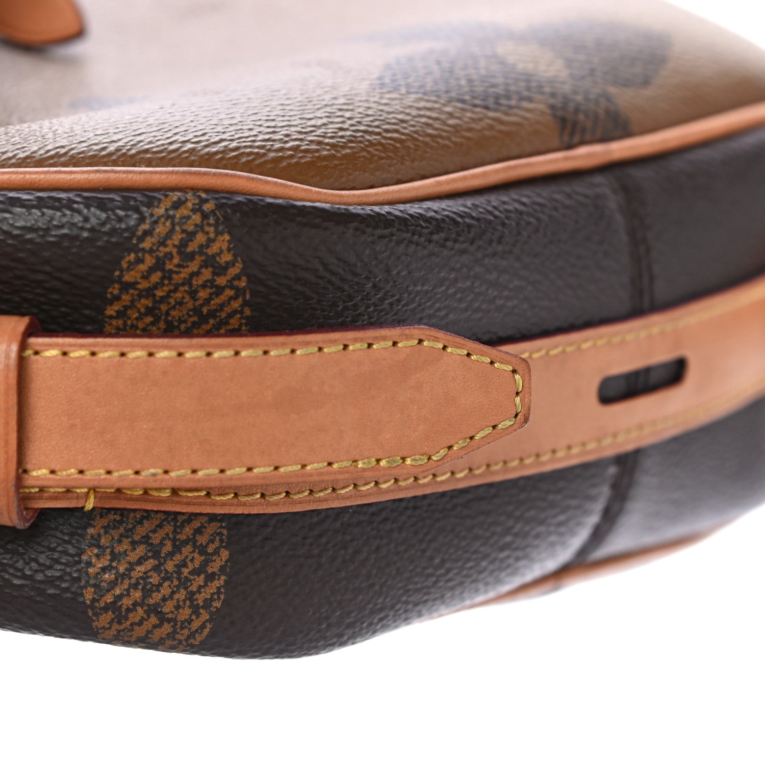 Louis Vuitton Reverse Monogram Giant Boite Chapeau Souple 22 of 22