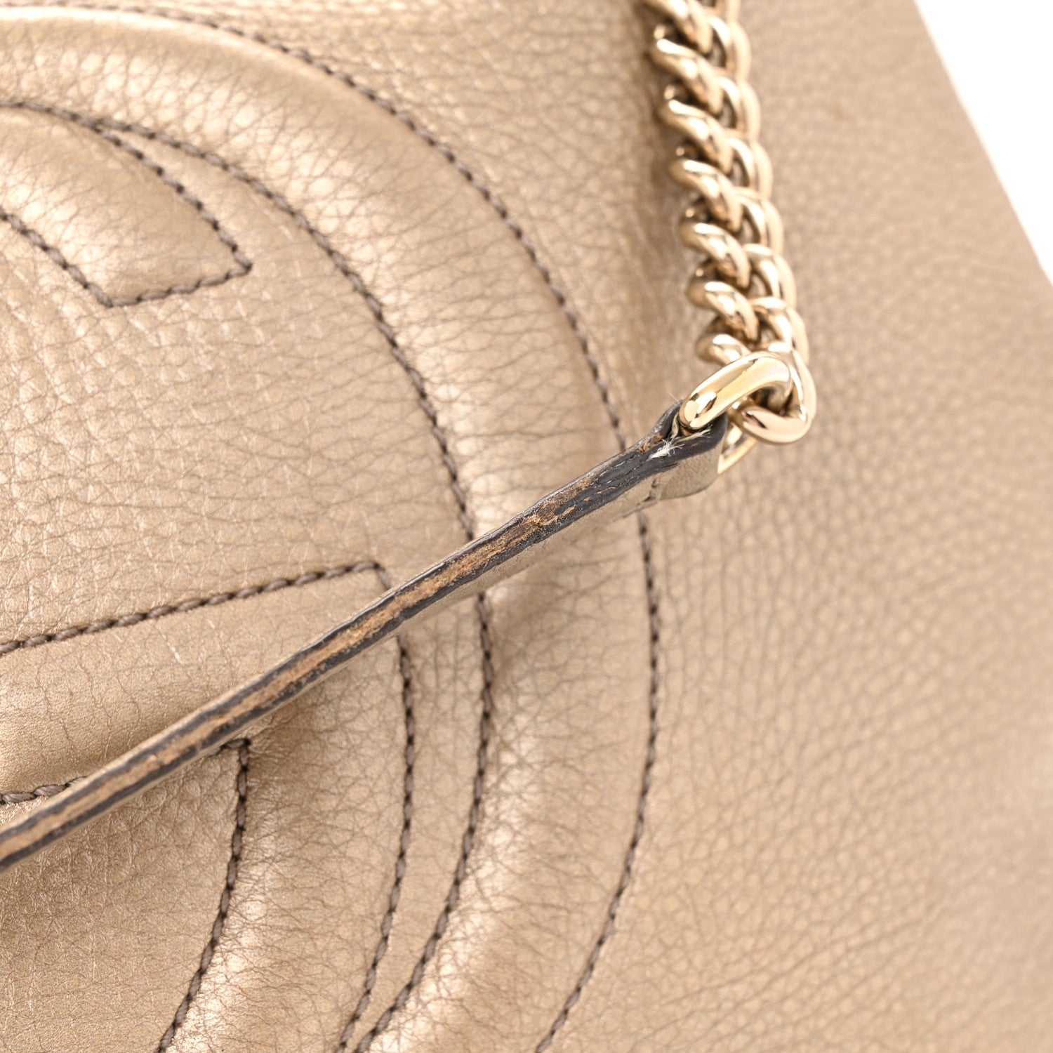 Gucci Metallic Pebbled Calfskin Medium Soho Chain Shoulder Bag Golden Beige 11 of 15