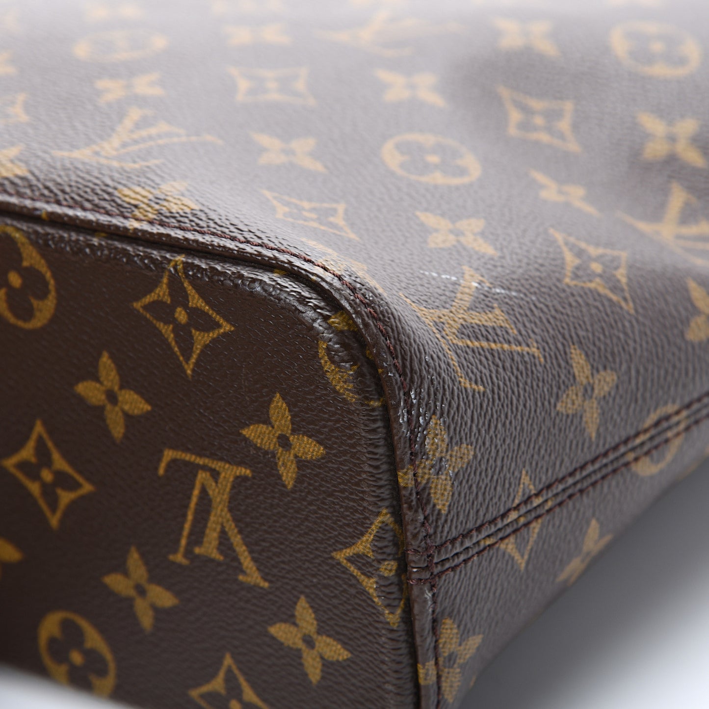 Monogram Luco