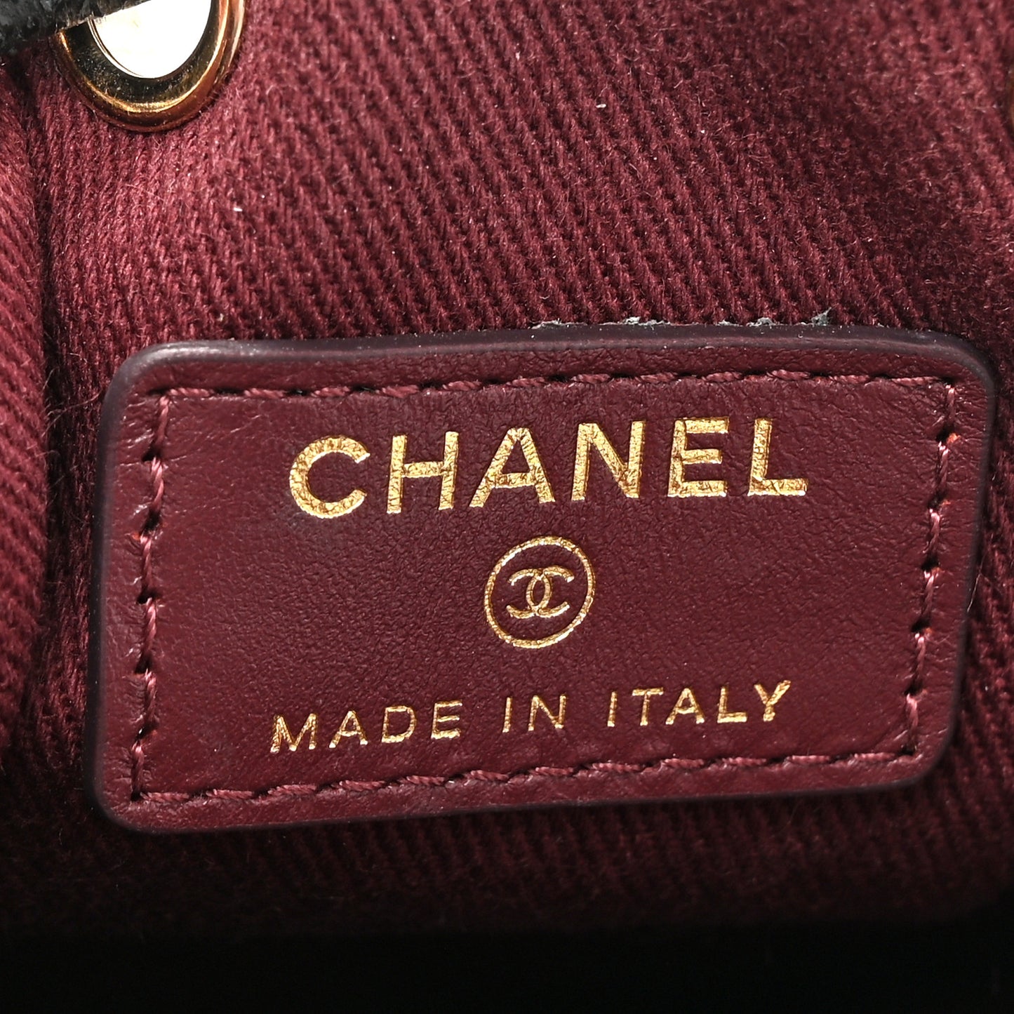 Caviar Quilted Mini CC Pocket Bucket Bag Black