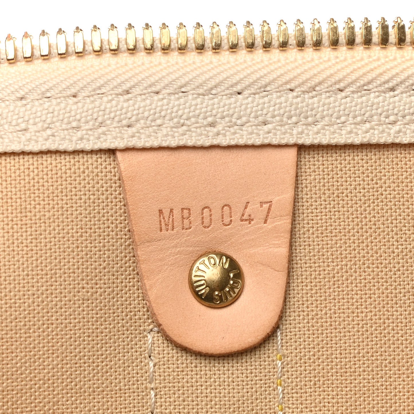 Damier Azur Keepall Bandouliere 55