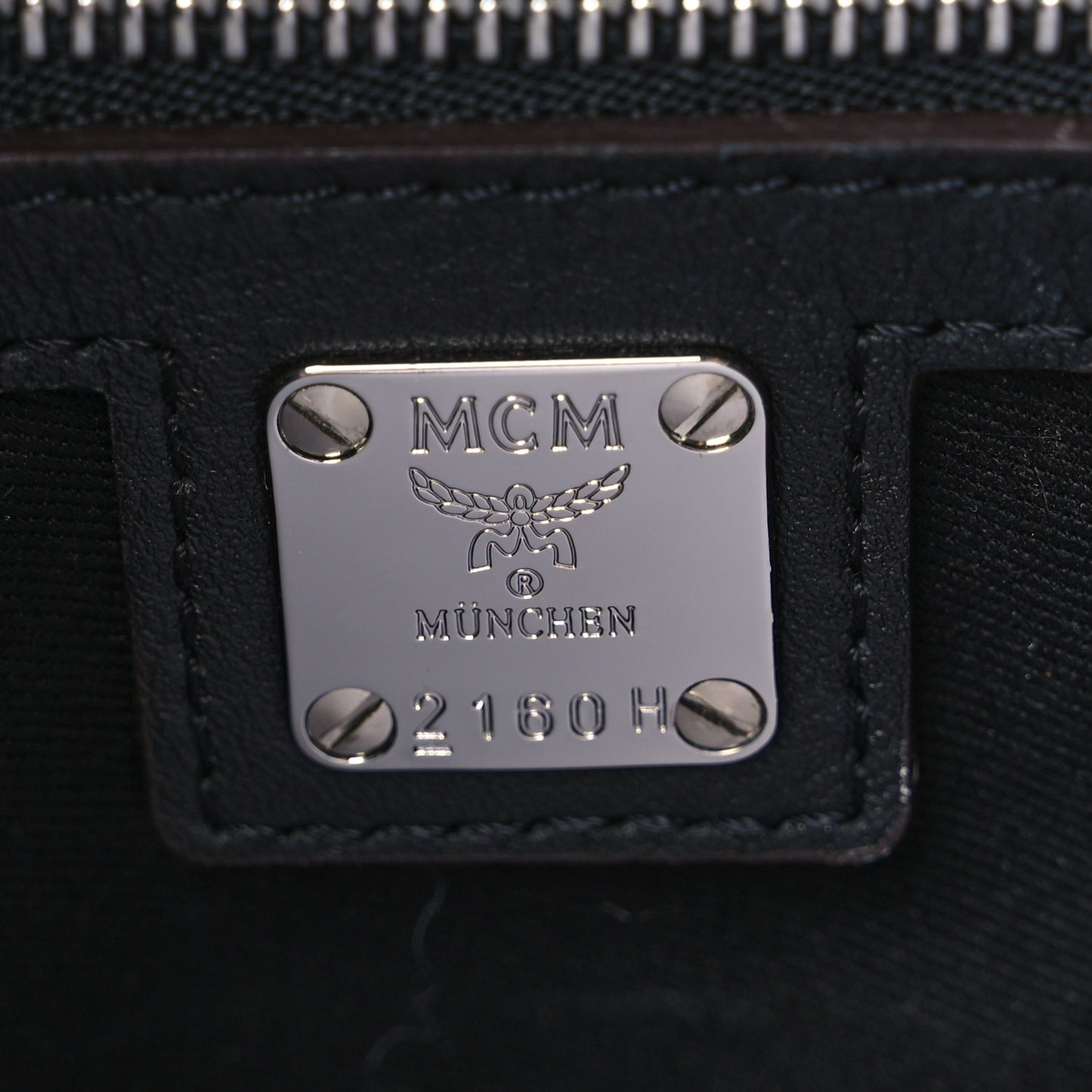 Calfskin Ottoman Essential Visetos Medium Tote Bag Black