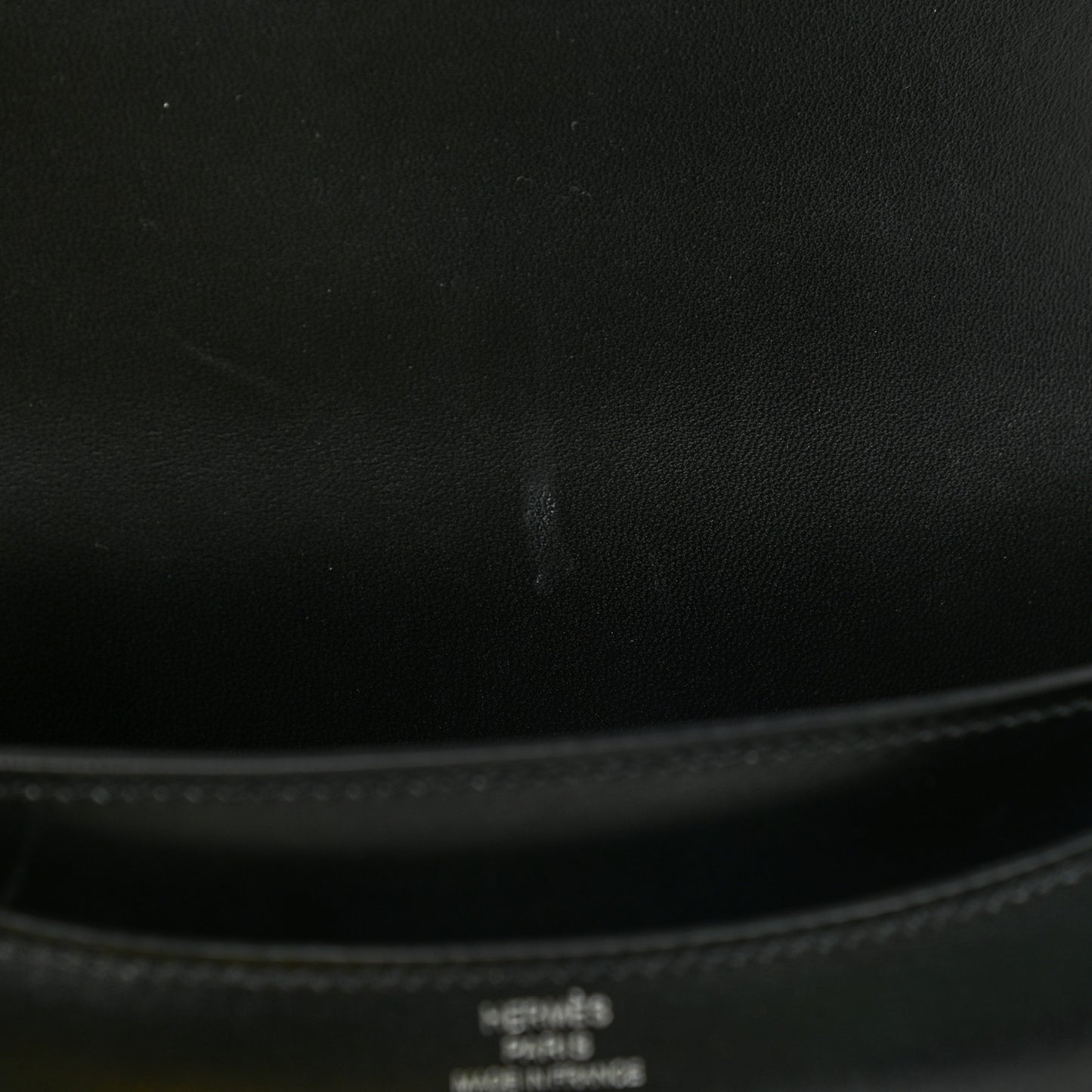 Box Constance 18 Black