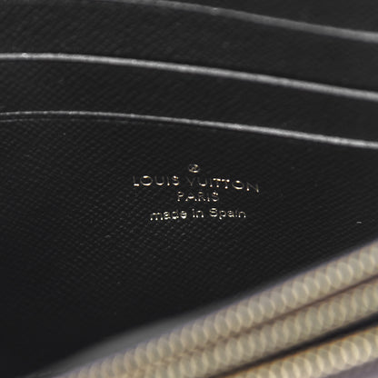 Louis Vuitton Reverse Monogram Giant Double Zip Pochette 7 of 11