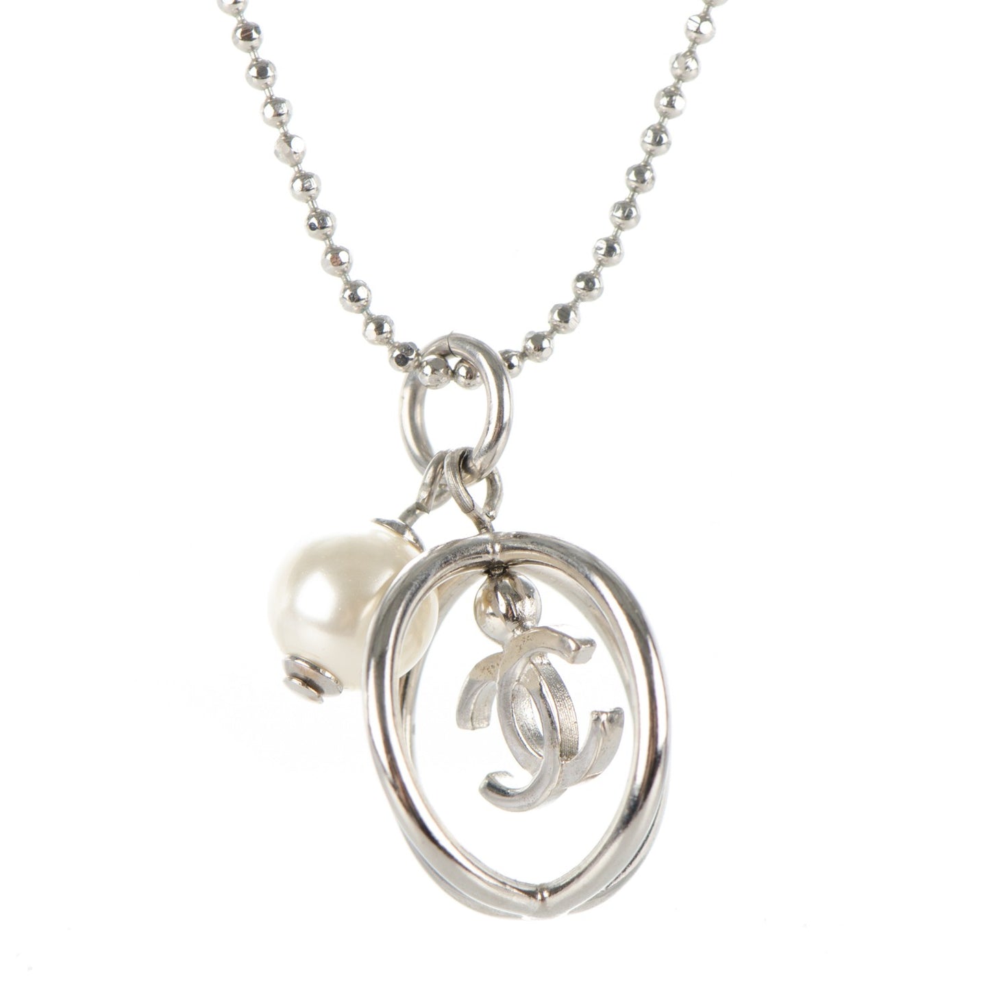 Pearl CC Pendant Necklace Silver