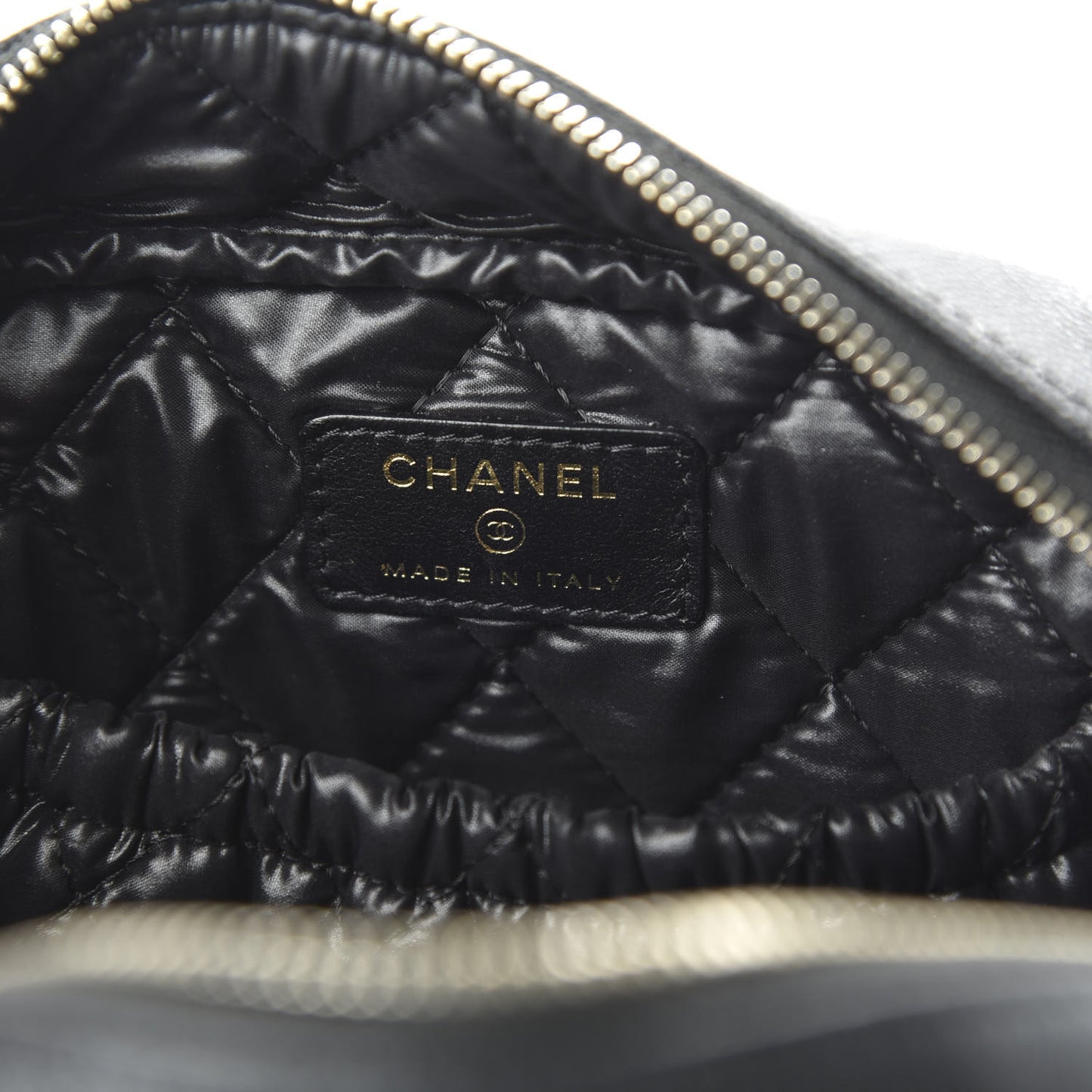 Caviar Quilted Curvy Pouch Cosmetic Case Black