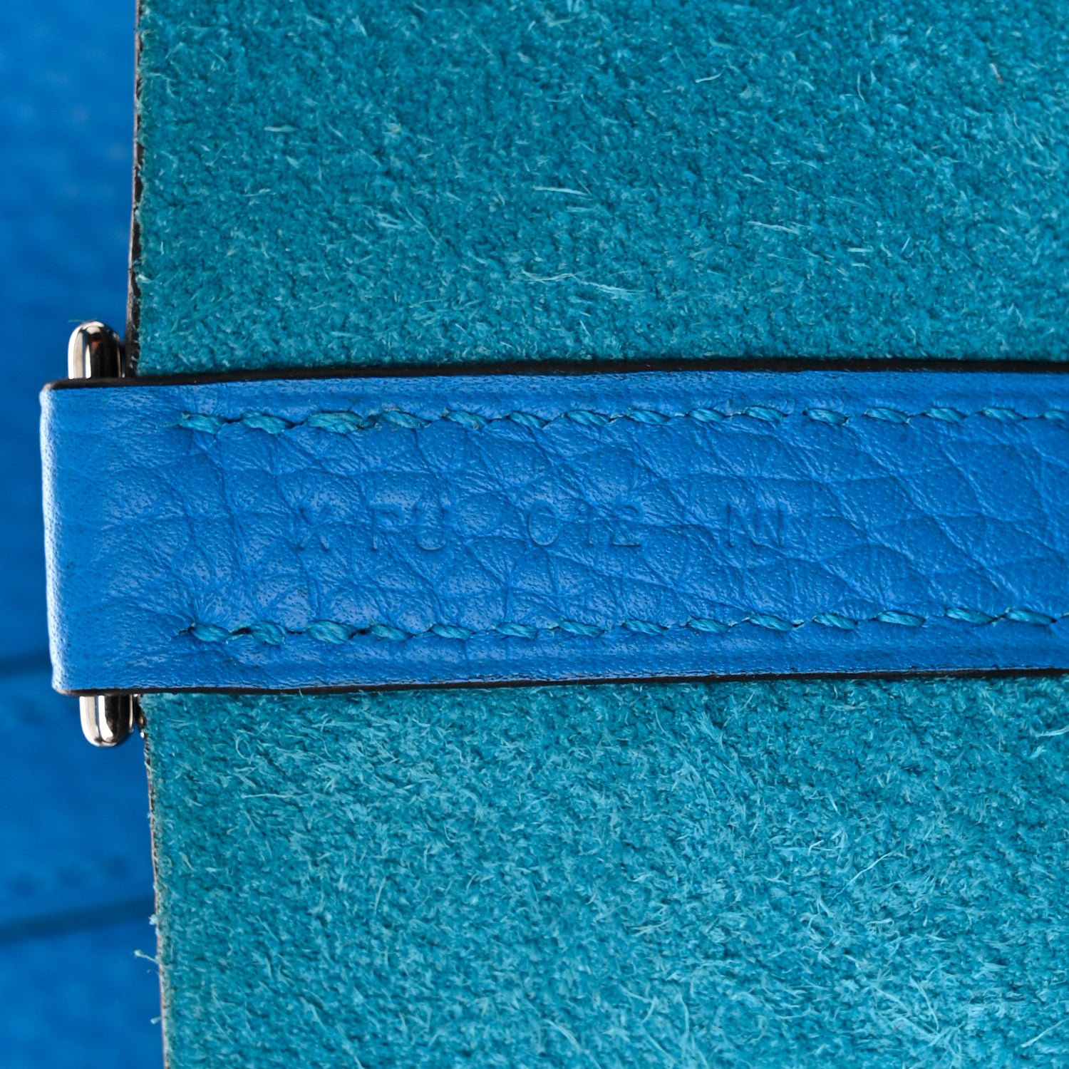 Hermes Taurillon Clemence Picotin Lock 22 MM Bleu Zanzibar 7 of 12