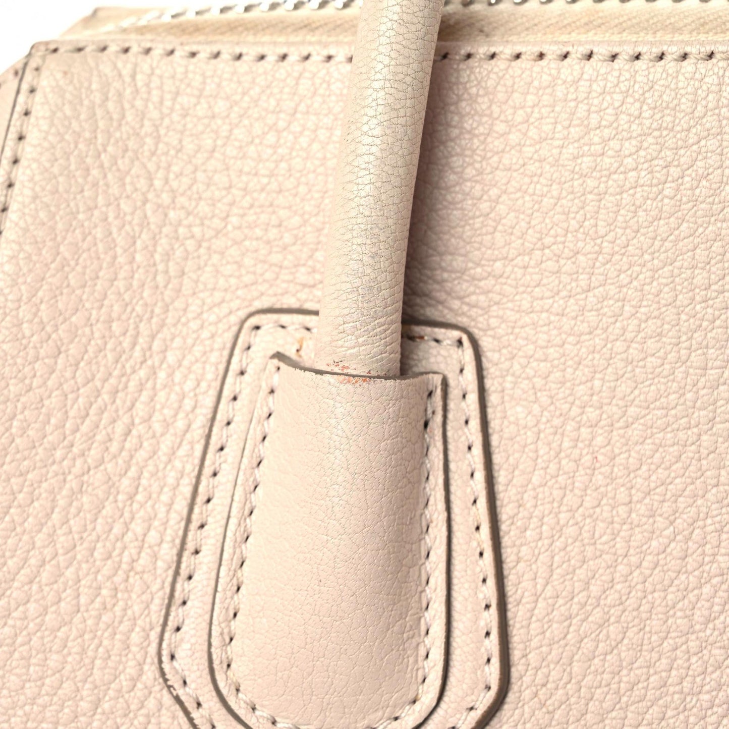 Sugar Goatskin Small Antigona Nude Pink