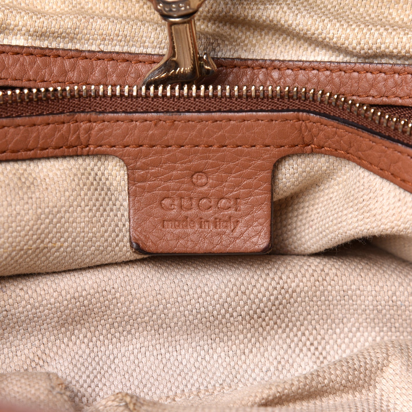 Pebbled Calfskin Medium Soho Chain Shoulder Bag Dusty Blush