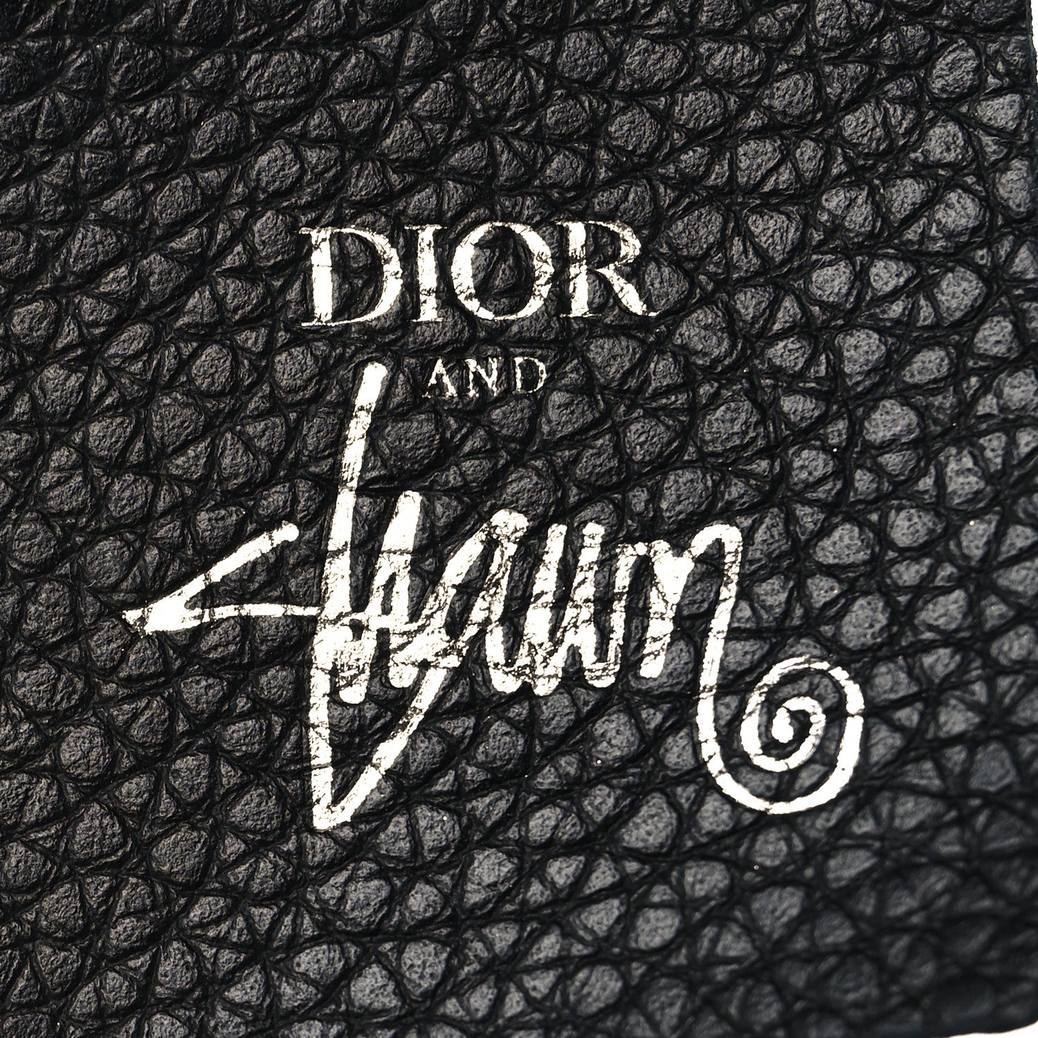 Christian Dior X SHAWN STUSSY Grained Calfskin Airpods Case Black 4 of 5