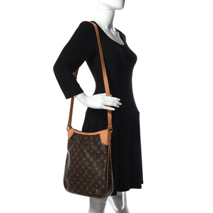 Louis Vuitton Monogram Odeon MM 2 of 9