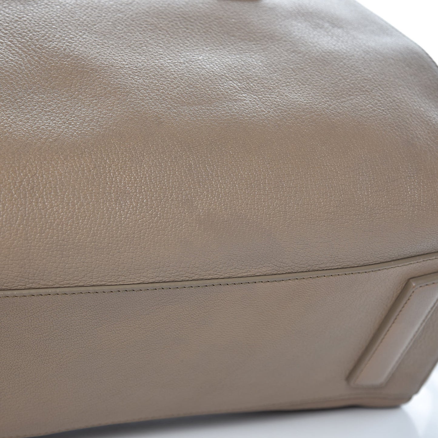 Sugar Goatskin Medium Antigona Beige