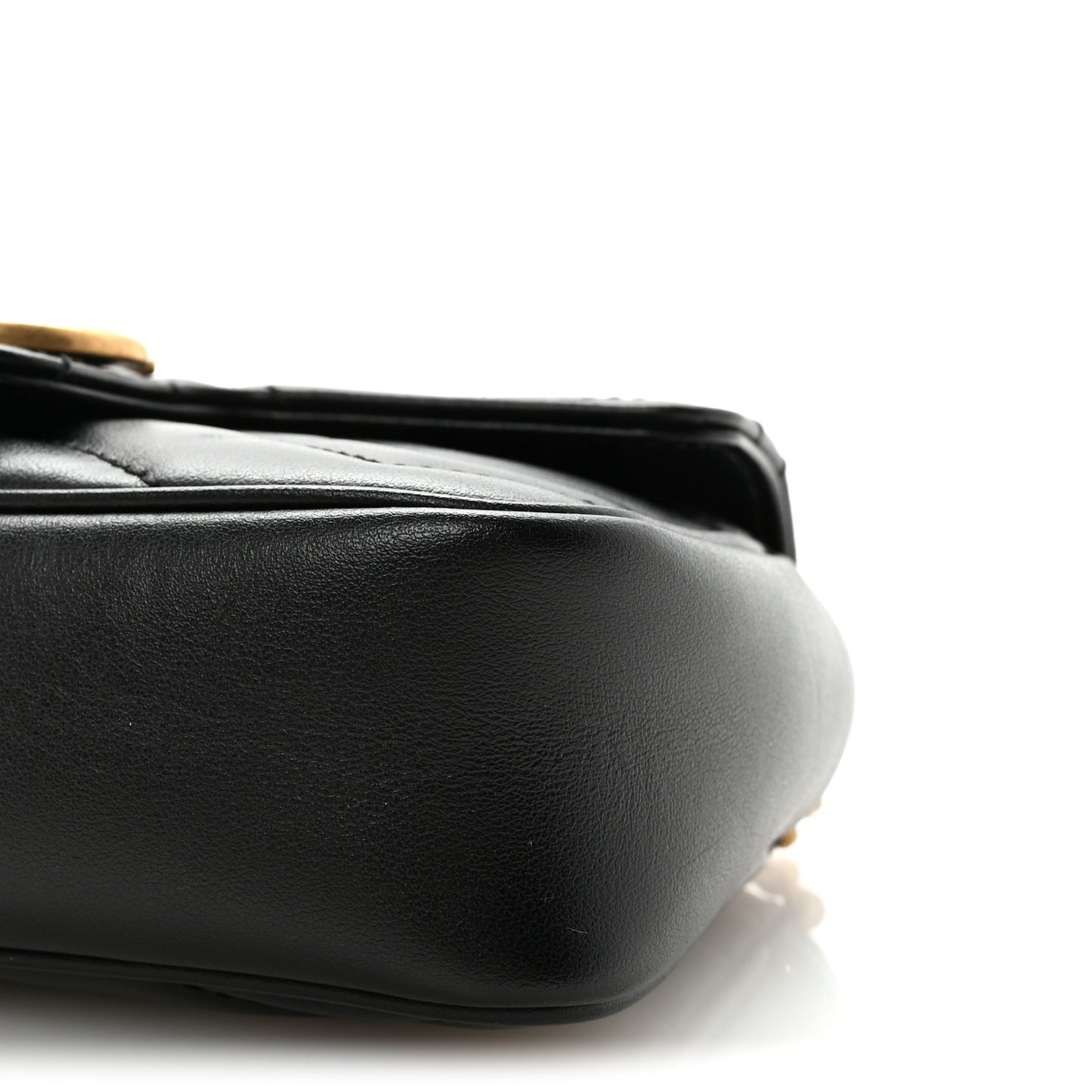 Calfskin Matelasse Super Mini GG Marmont Shoulder Bag Black