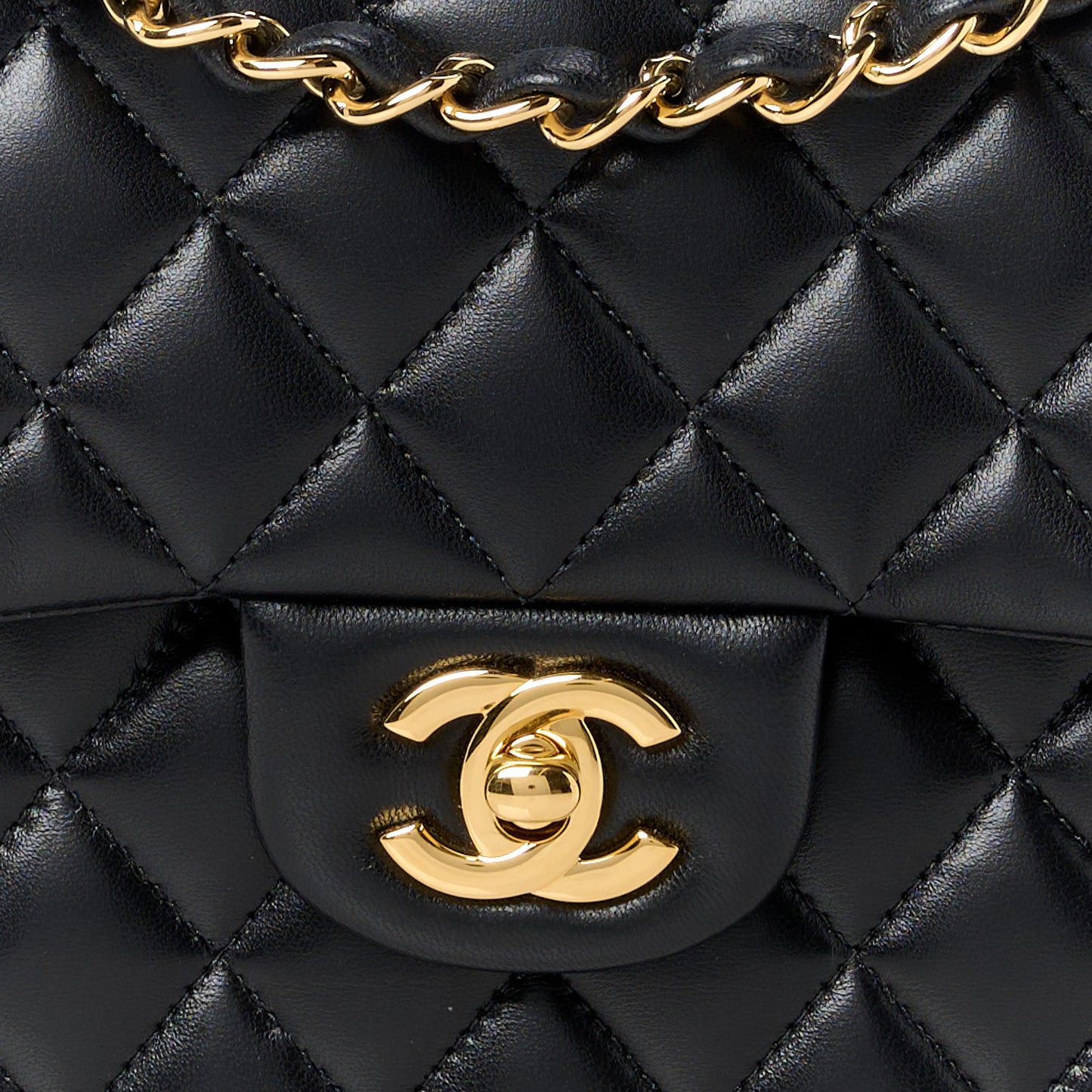 Lambskin Quilted Medium Double Flap Black