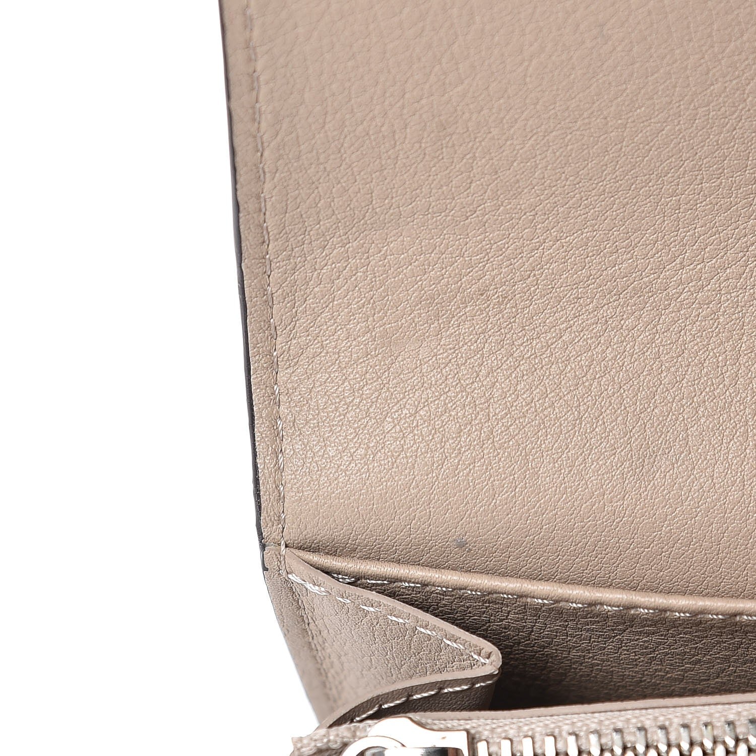 Louis Vuitton Mahina Anae Coin Purse Galet 7 of 9