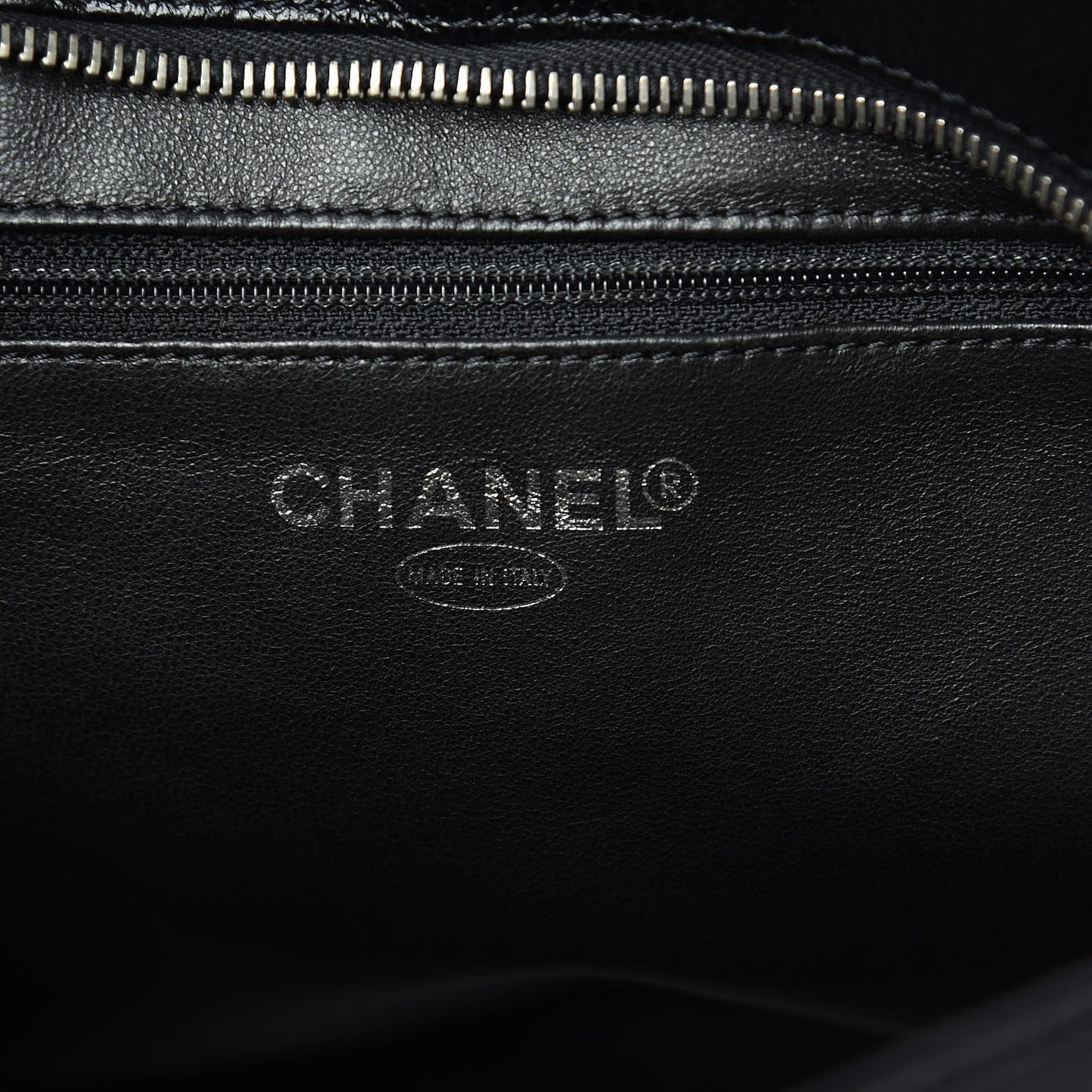 Caviar Quilted Medallion Tote Black