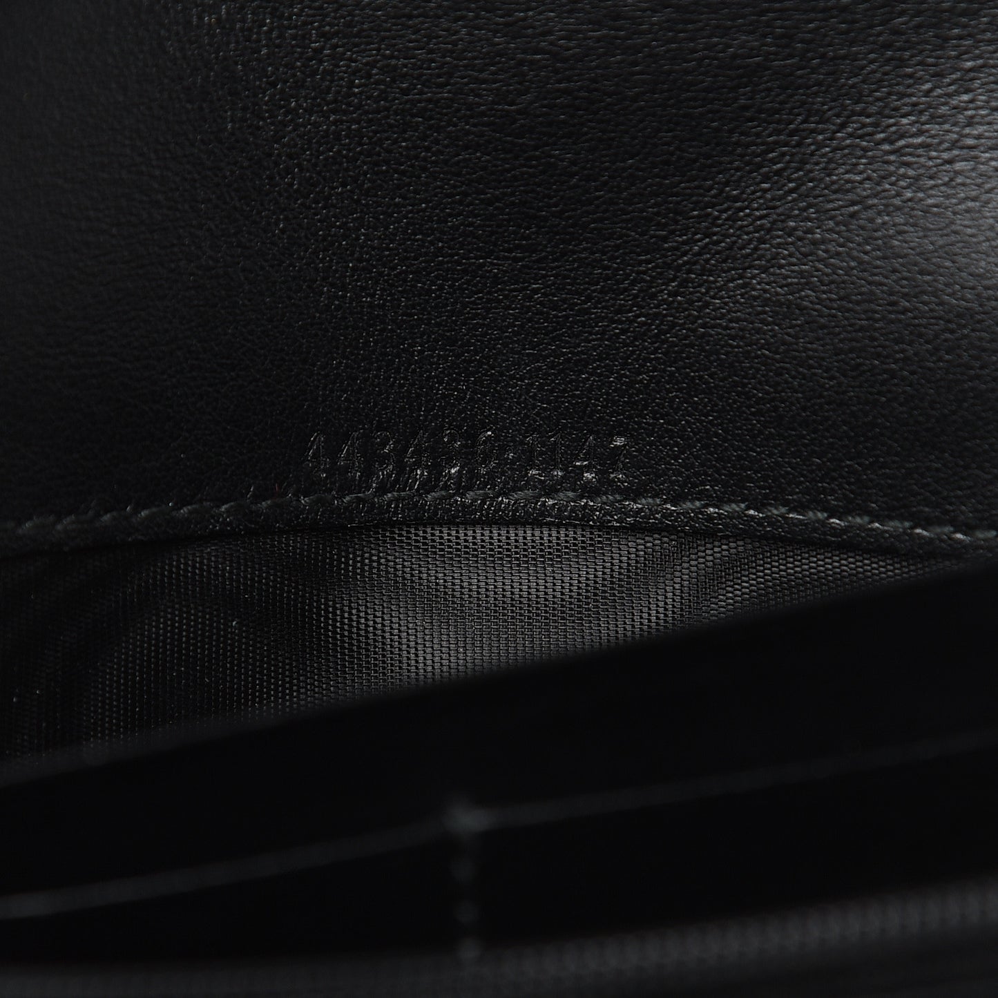 Calfskin Matelasse GG Marmont Continental Wallet Black