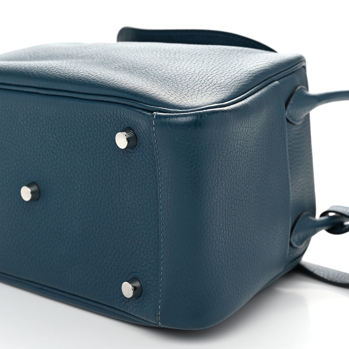 Taurillon Clemence Lindy 26 Colvert