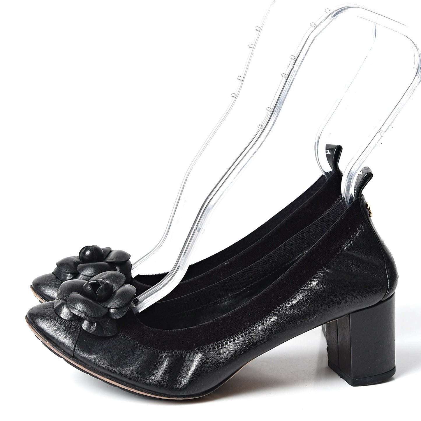 Lambskin Elastic Stretch Camellia Pumps 38 Black