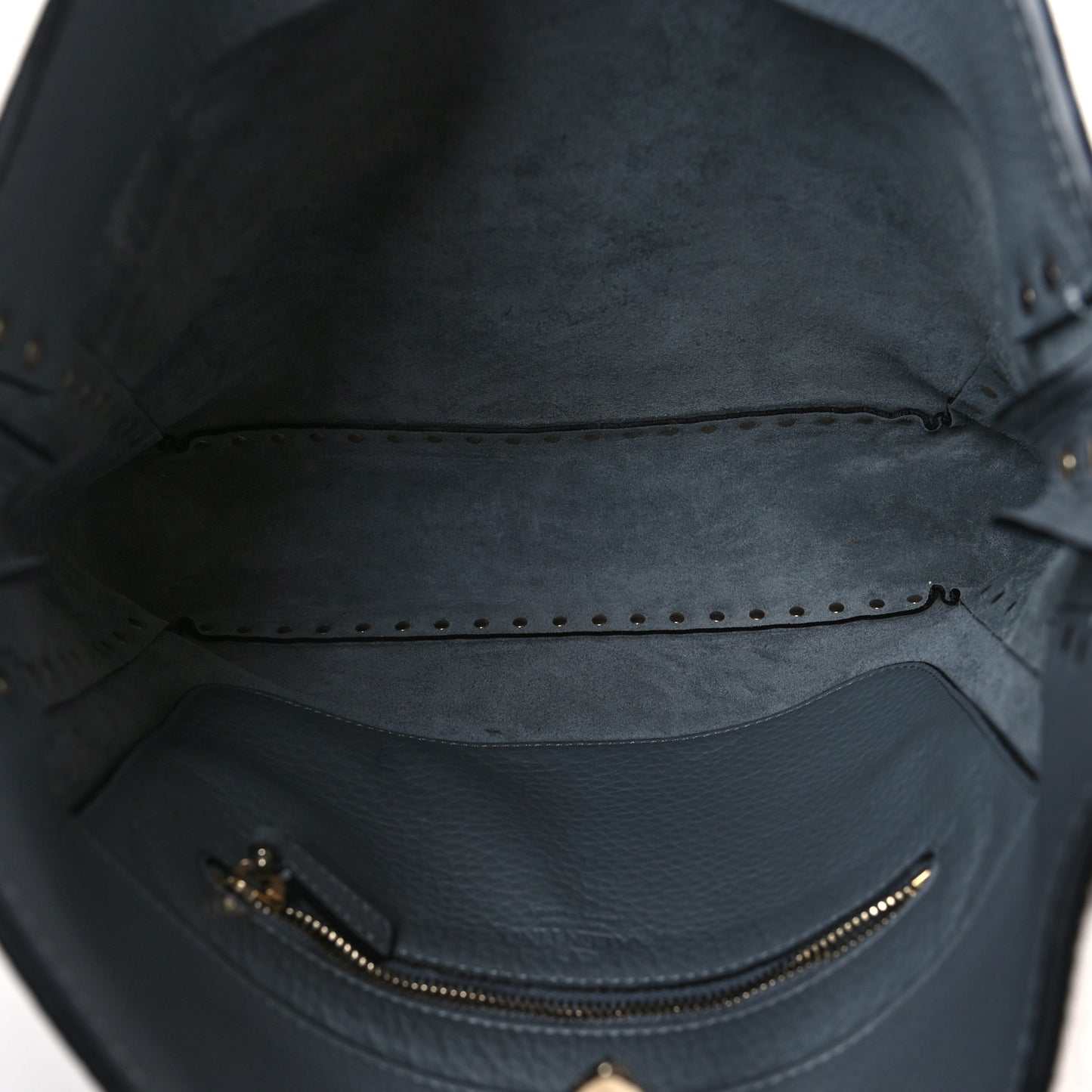 Pebbled Calfskin Large Rockstud Flip-Lock Messenger Bag Light Stone