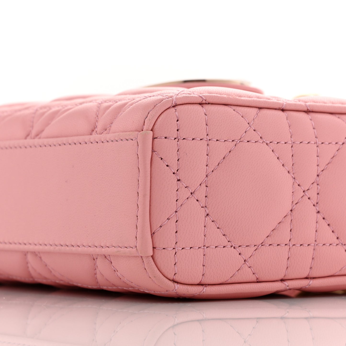 Lambskin Cannage Medium Lady D-Joy Light Pink