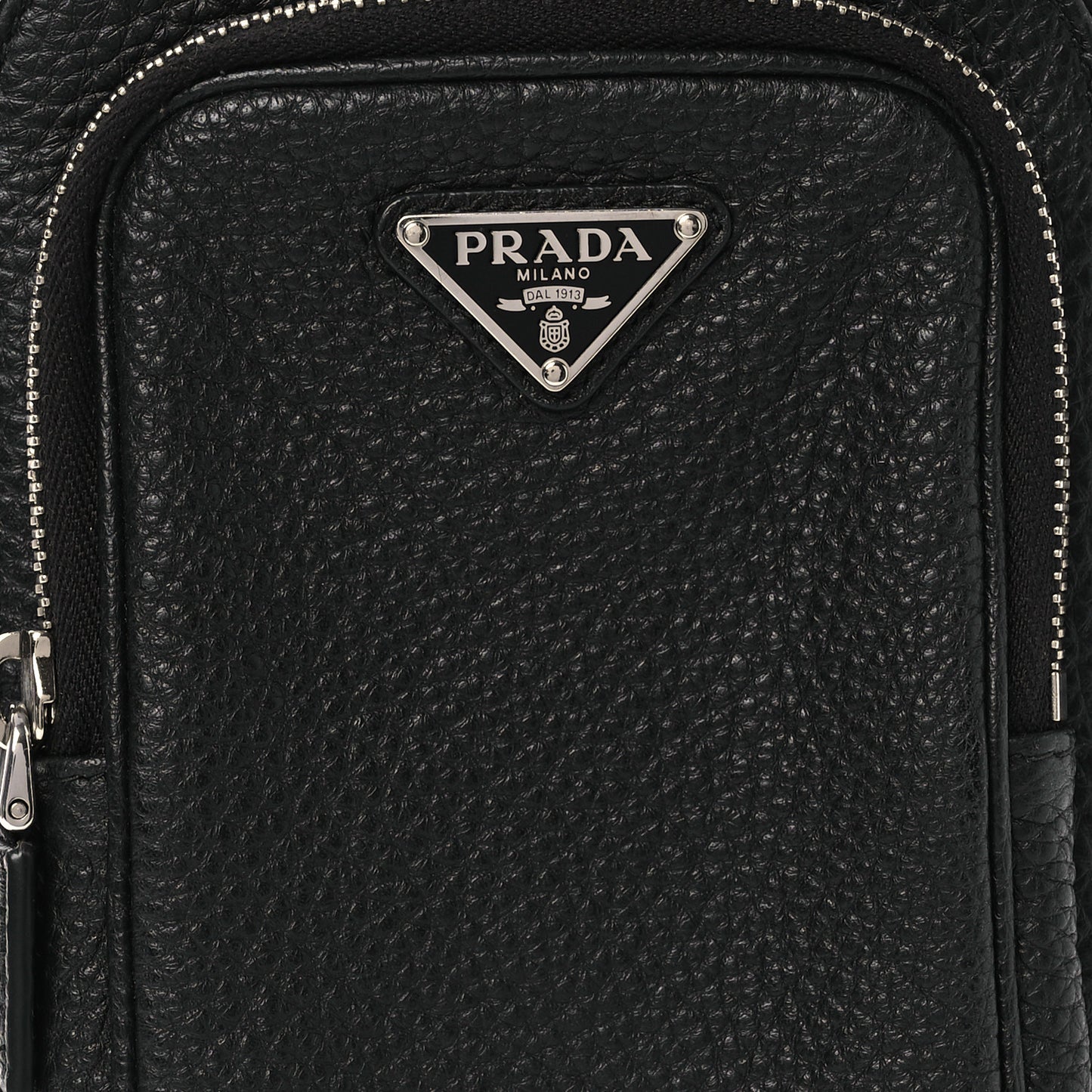 Vitello Daino Sling Bag Black