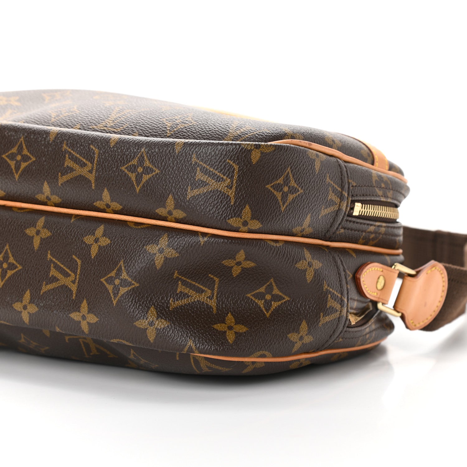 Louis Vuitton Monogram Reporter PM 8 of 11