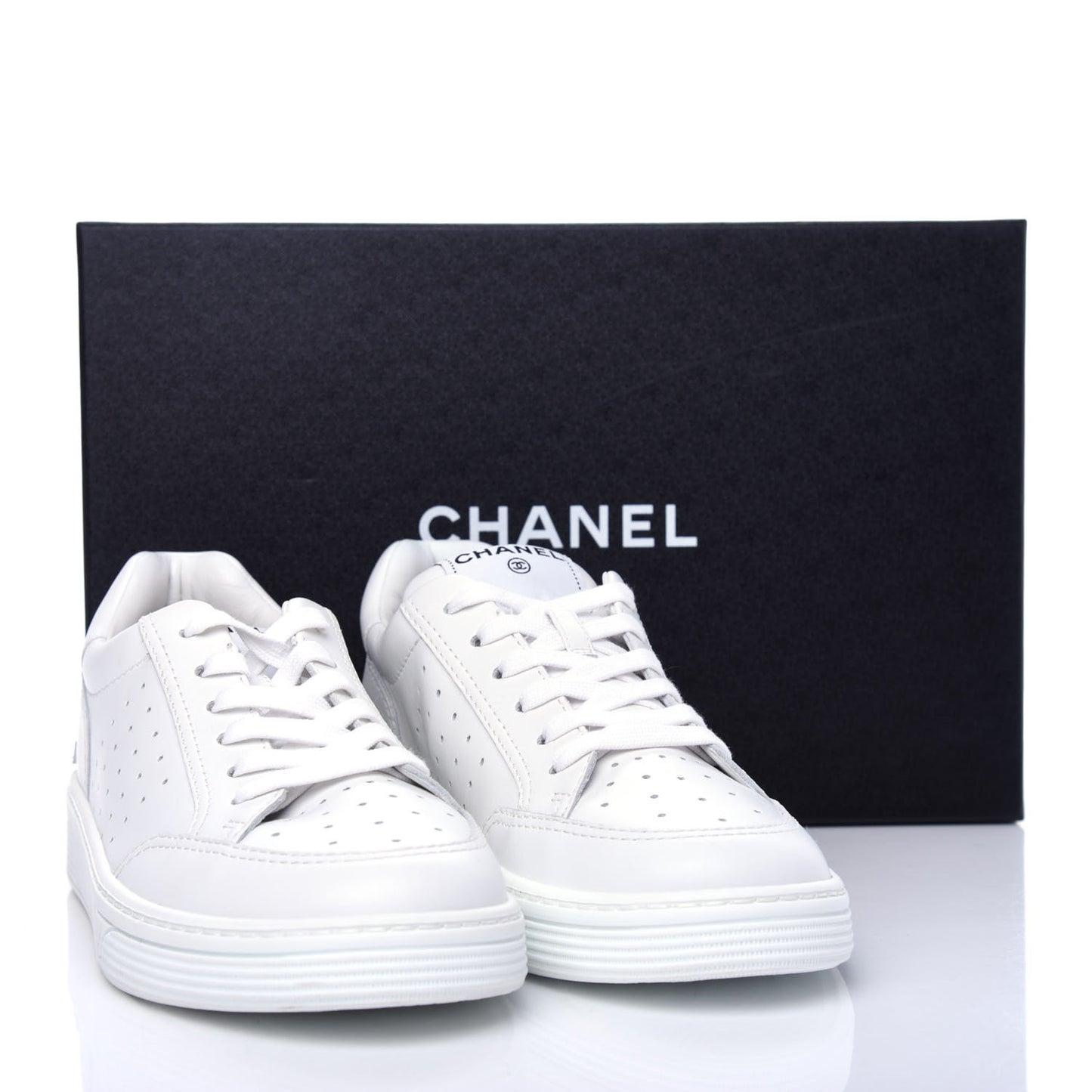 Calfskin Womens Logo Sneakers 40.5 White