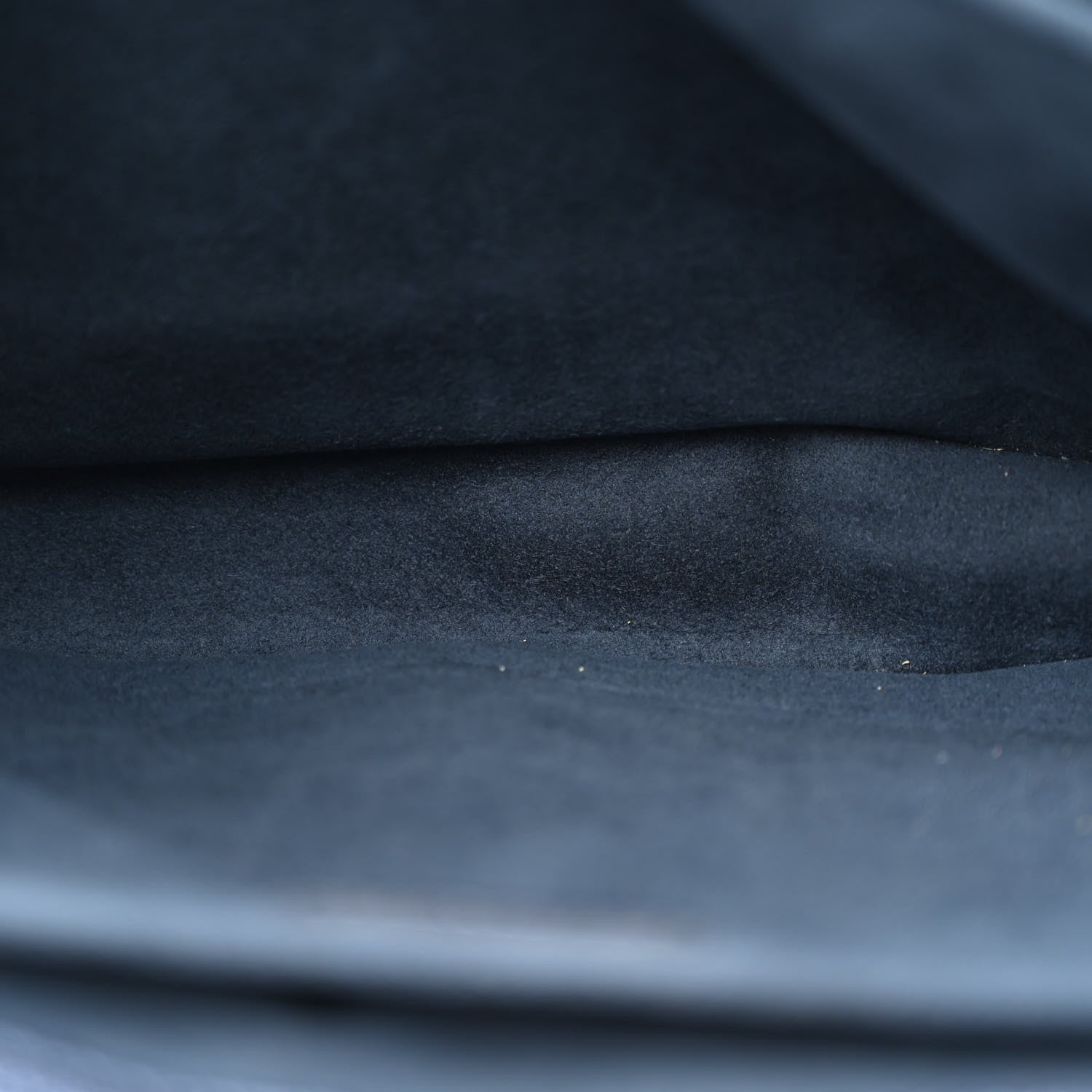 Louis Vuitton Metallic Empreinte Monogram Giant Pochette Metis Navy Nacre 6 of 10